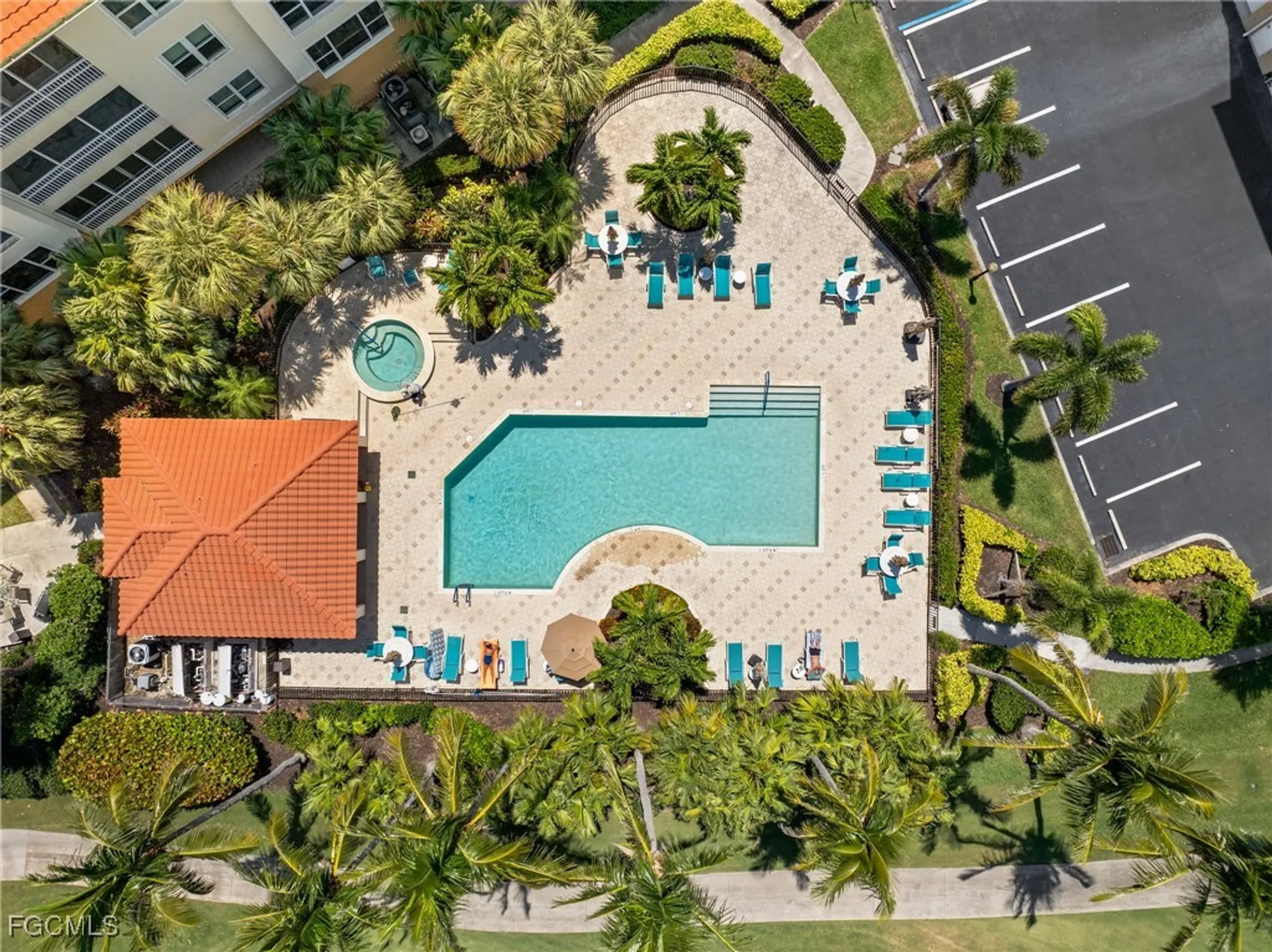 Property Slideshow image 41 of 50 | 11110 harbour yacht ct 33b, Fort Myers, FL, 33908