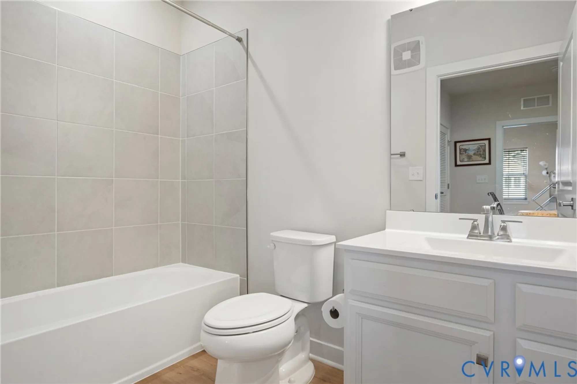 Property Slideshow image 12 of 36 | 6601 citory way unit 304, Moseley, VA, 23120