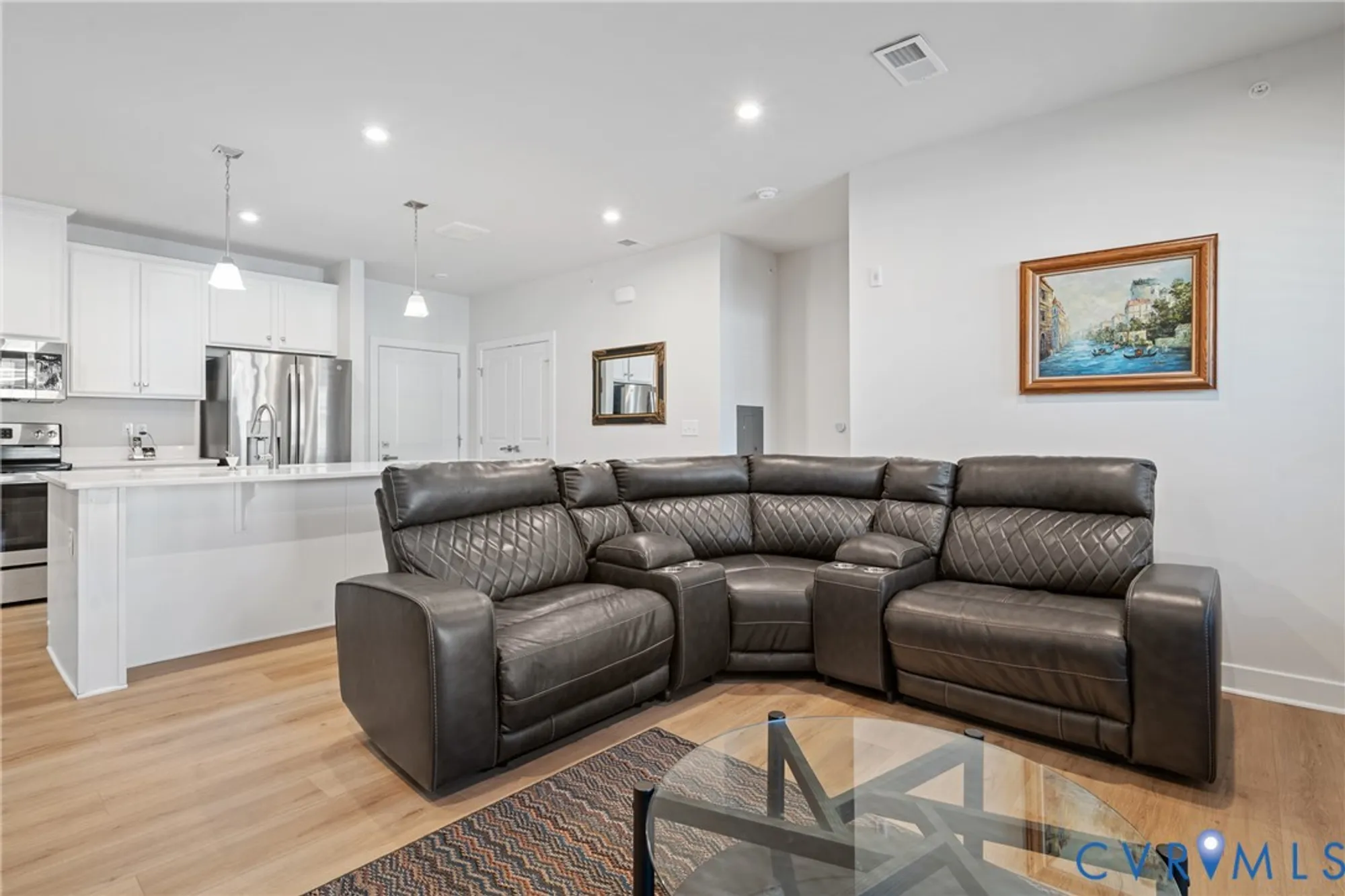 Property Slideshow image 8 of 36 | 6601 citory way unit 304, Moseley, VA, 23120