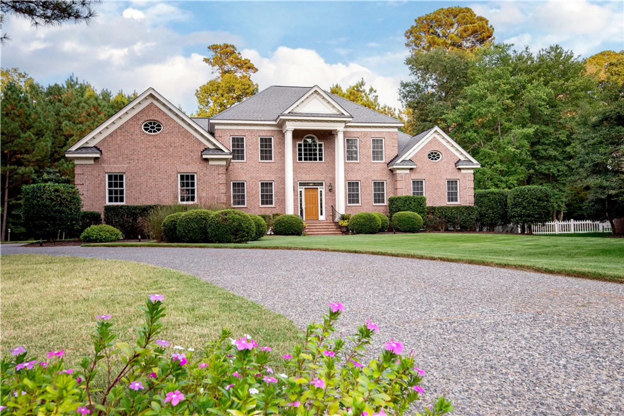 Property Slideshow image 1 of 48 | 2081 harpers mill, Williamsburg, VA, 23185