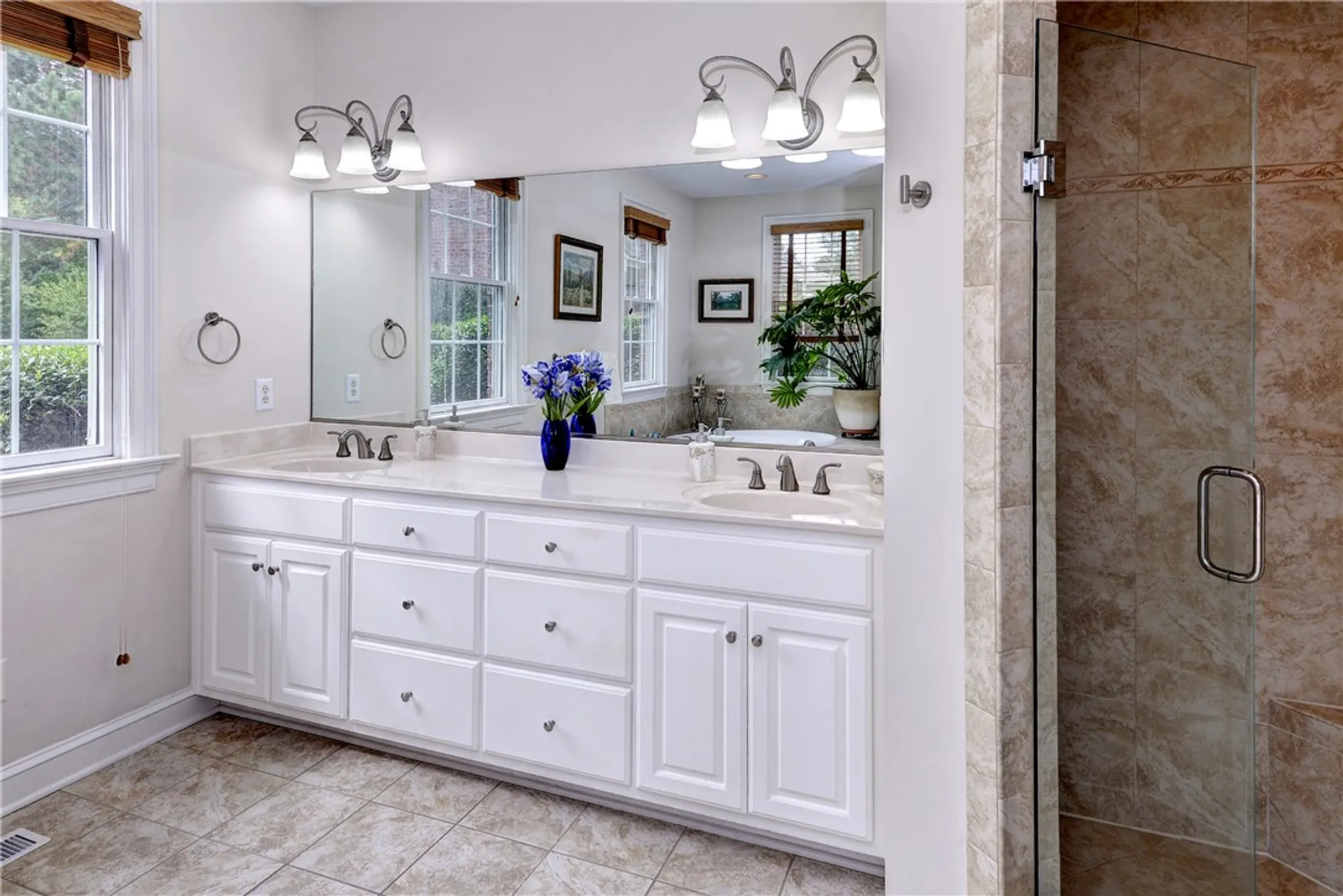 Property Slideshow image 25 of 48 | 2081 harpers mill, Williamsburg, VA, 23185