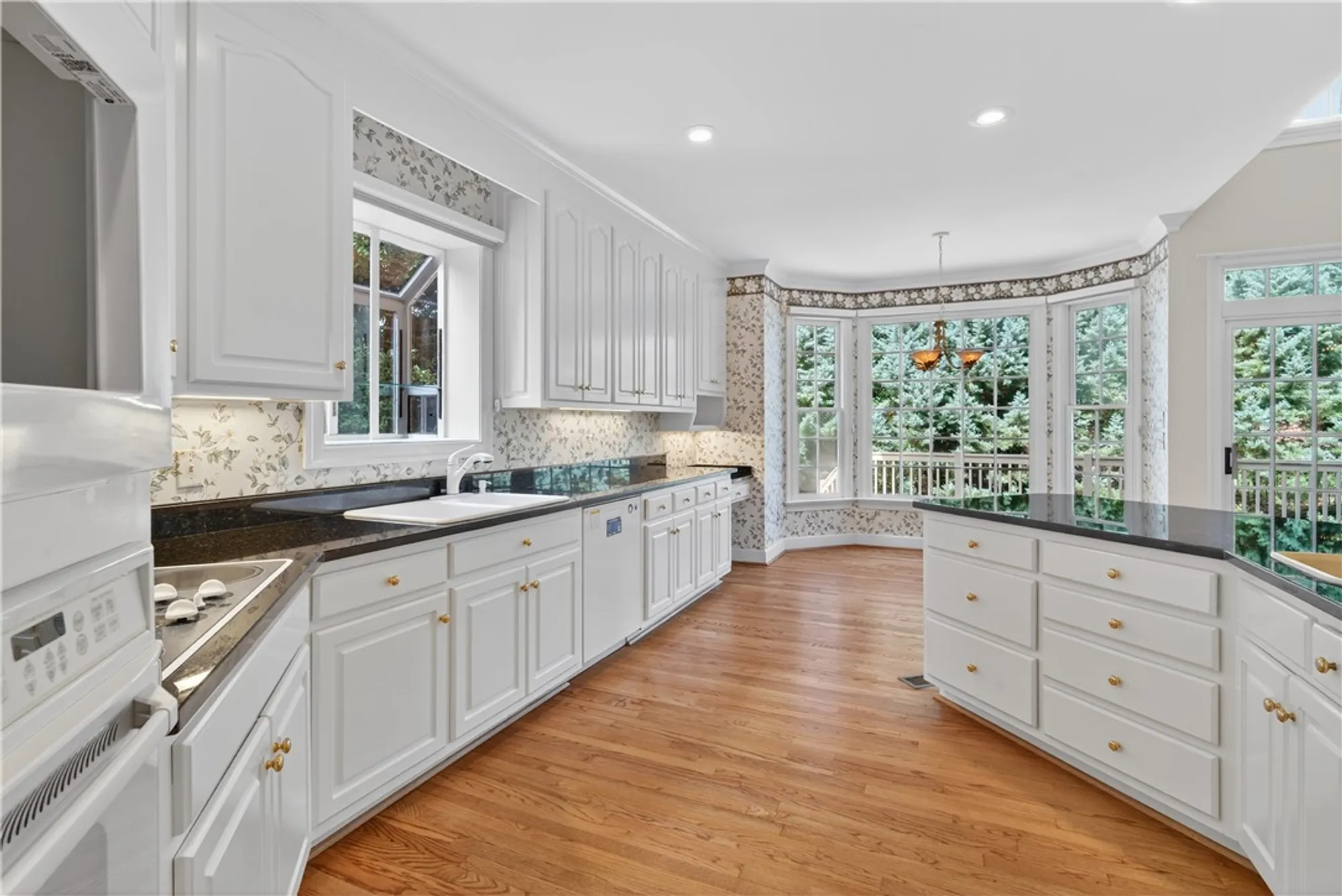 Property Slideshow image 15 of 49 | 116 greens way, Williamsburg, VA, 23185