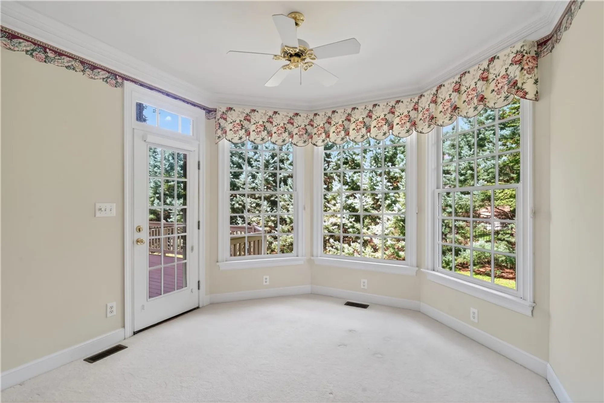 Property Slideshow image 20 of 49 | 116 greens way, Williamsburg, VA, 23185