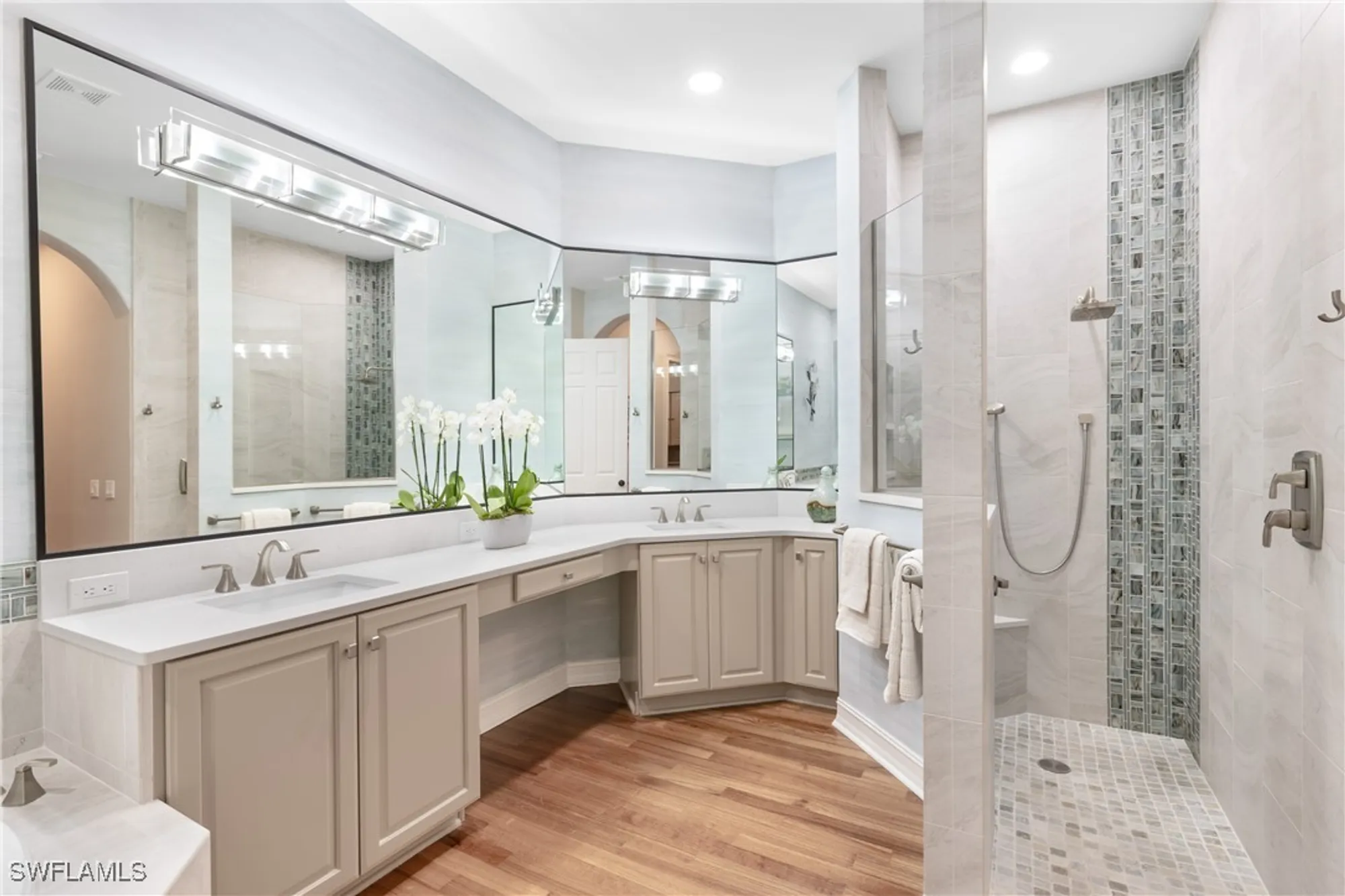 Property Slideshow image 12 of 42 | 20111 saraceno dr, Estero, FL, 33928