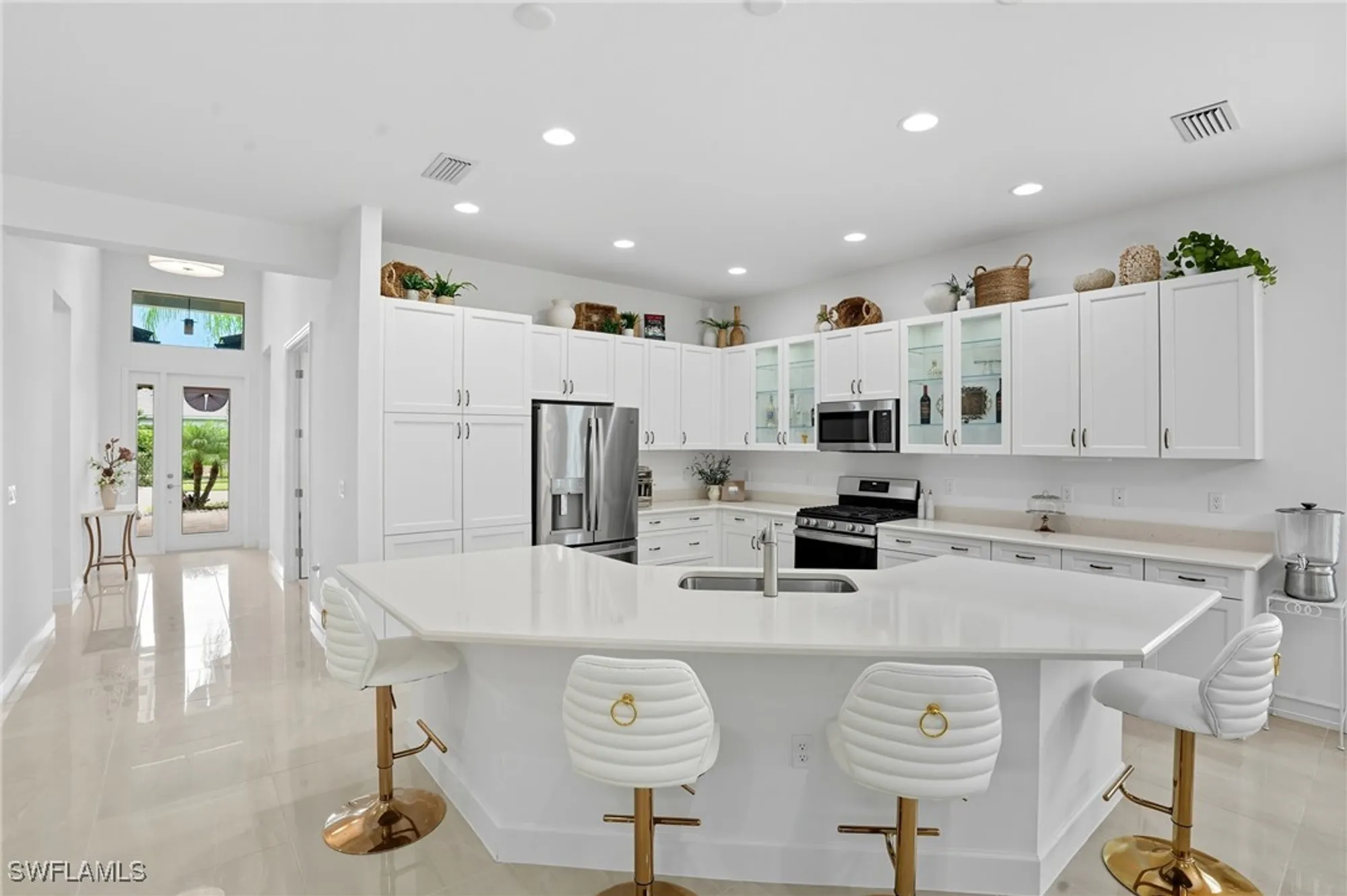 Property Slideshow image 11 of 36 | 28604 moraga ln, Bonita Springs, FL, 34135