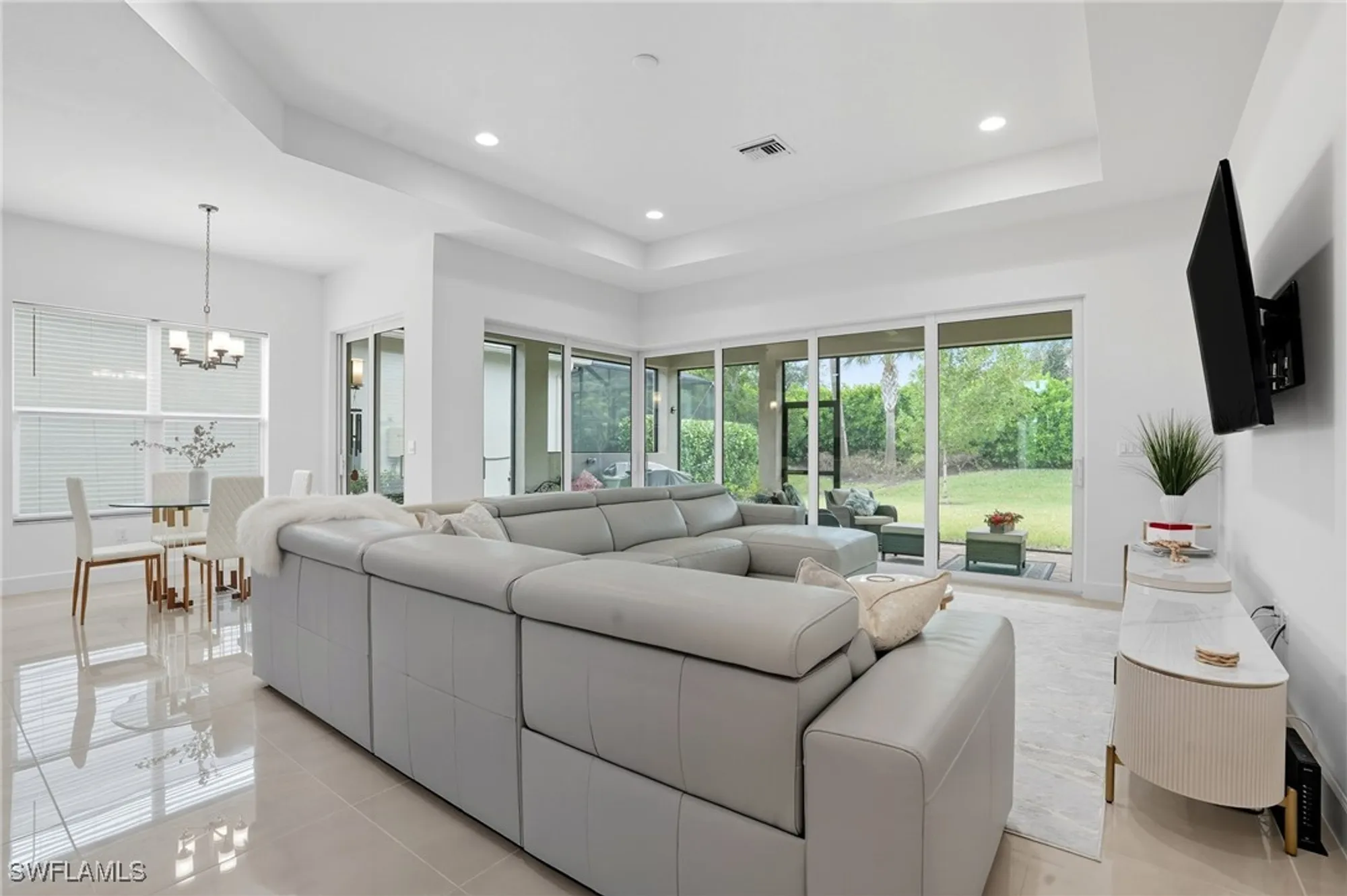 Property Slideshow image 2 of 36 | 28604 moraga ln, Bonita Springs, FL, 34135