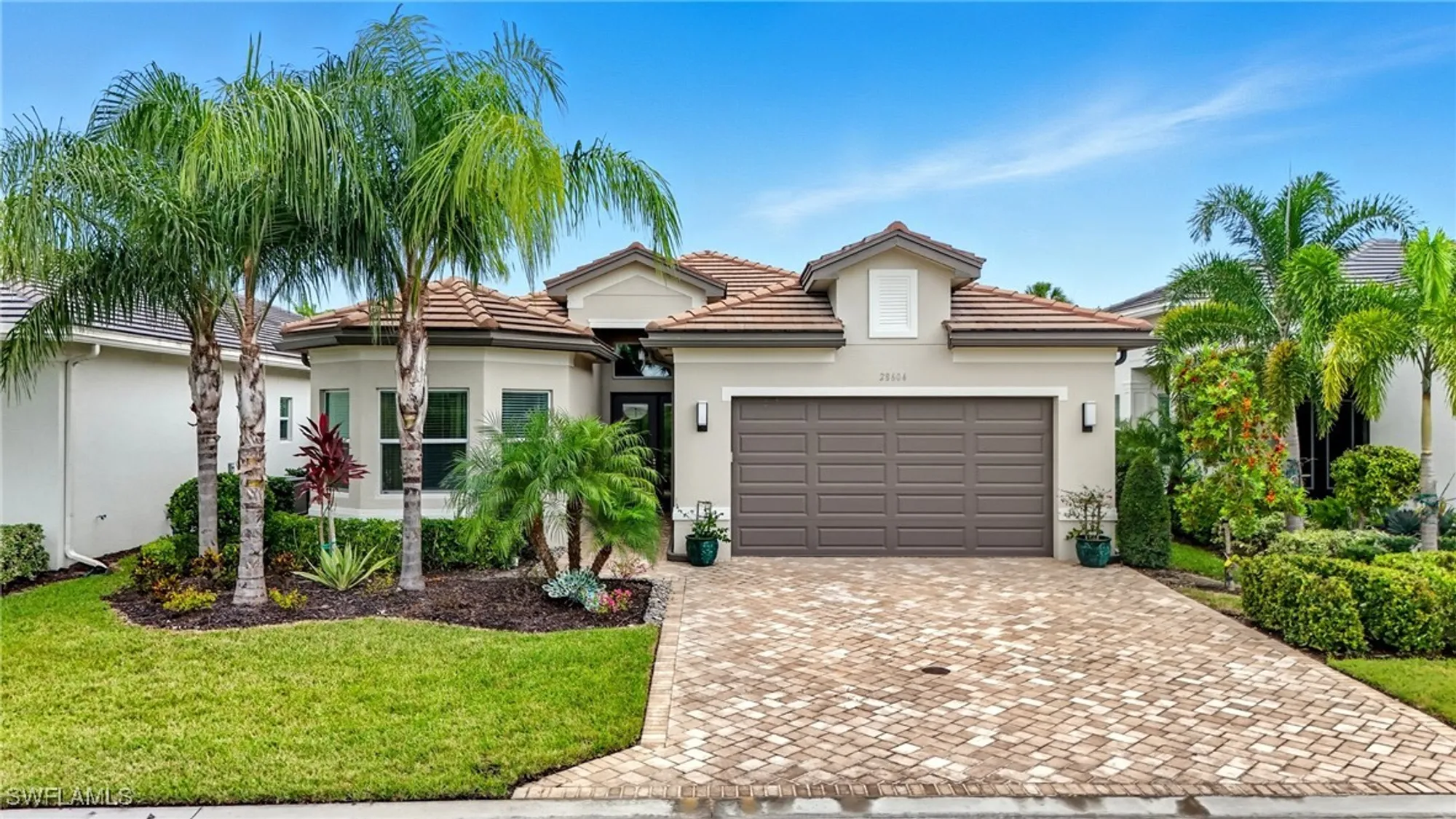 Property Slideshow image 4 of 36 | 28604 moraga ln, Bonita Springs, FL, 34135