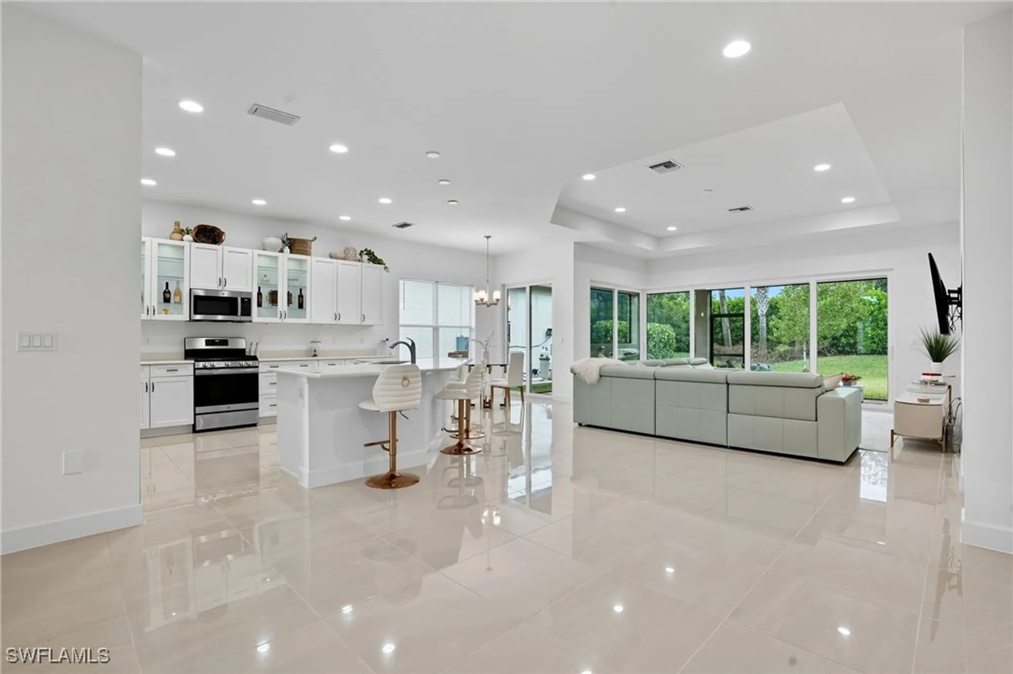 Property Slideshow image 6 of 36 | 28604 moraga ln, Bonita Springs, FL, 34135