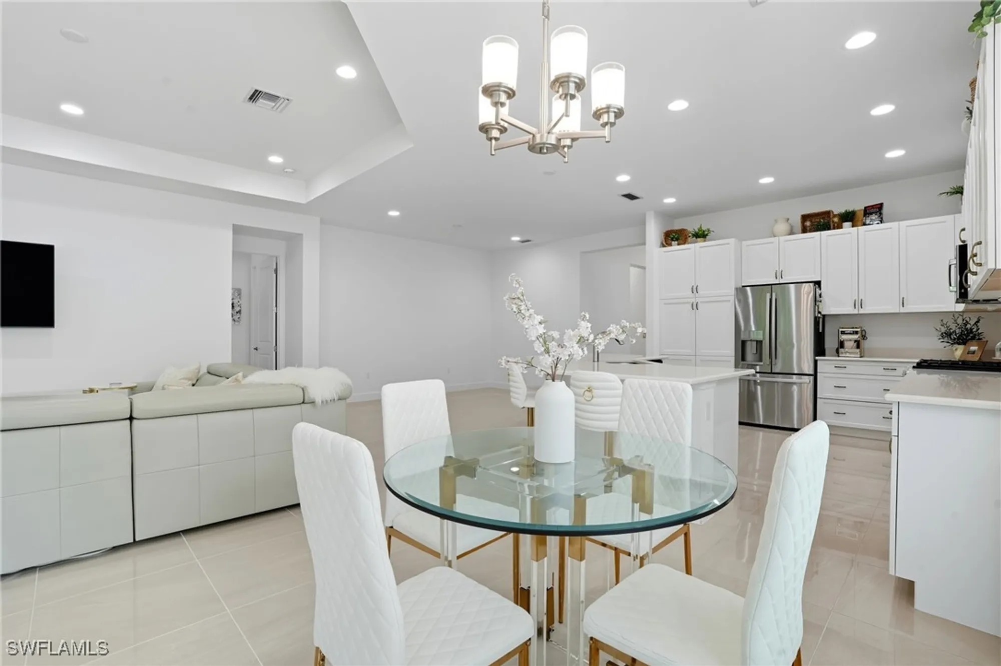 Property Slideshow image 9 of 36 | 28604 moraga ln, Bonita Springs, FL, 34135