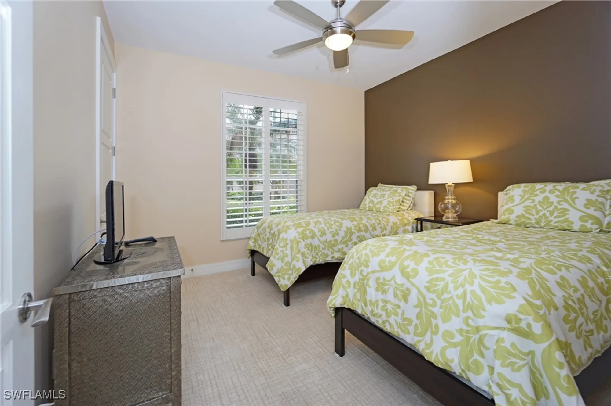 Property Slideshow image 22 of 29 | 8472 abbington cir 2011, Naples, FL, 34108
