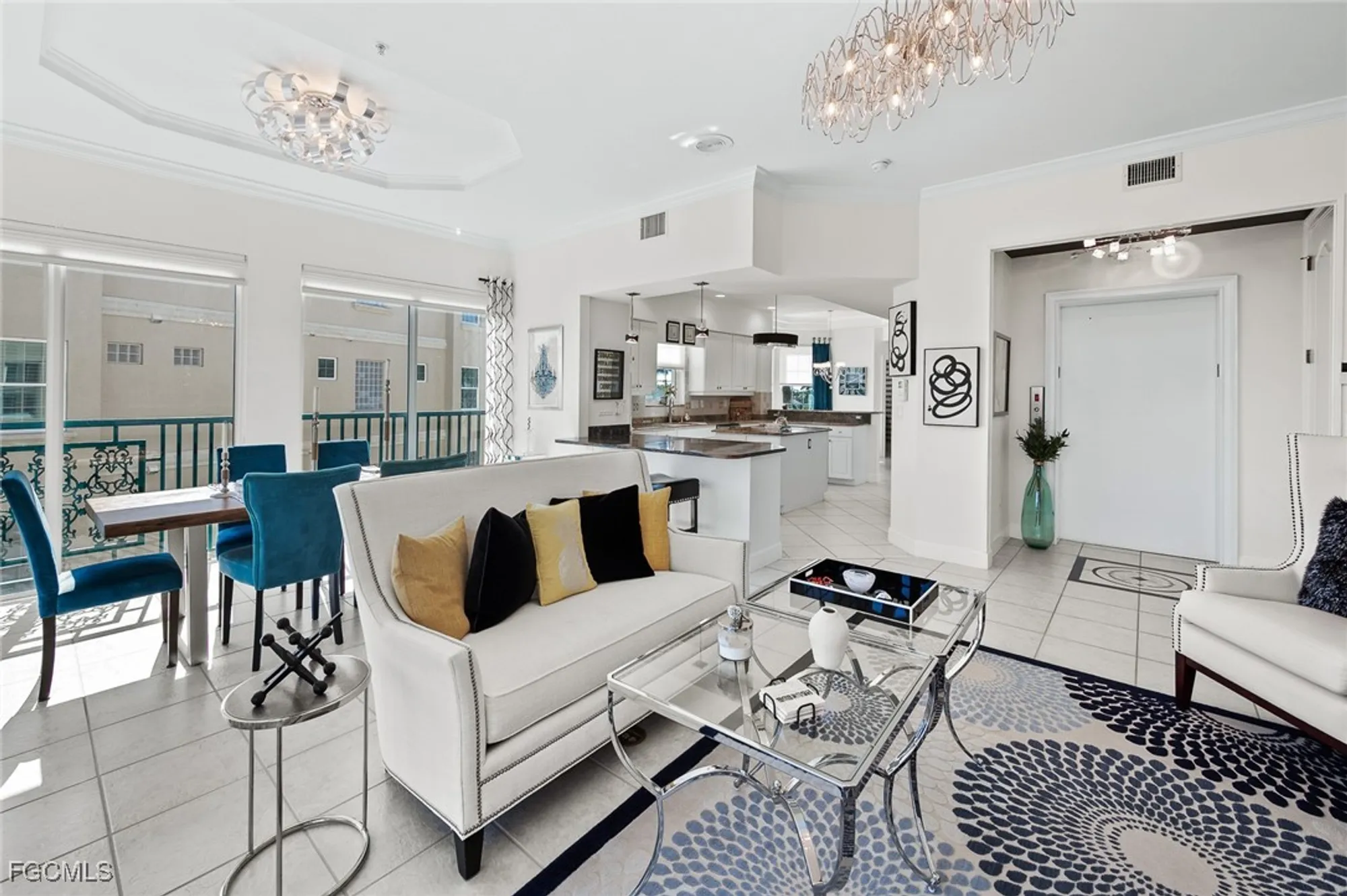 Property Slideshow image 11 of 44 | 11160 harbour yacht ct b, Fort Myers, FL, 33908