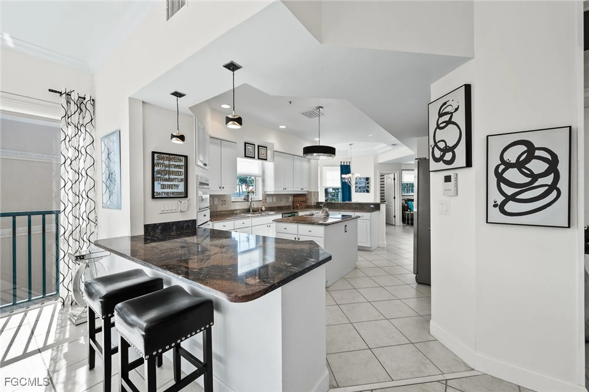 Property Slideshow image 5 of 44 | 11160 harbour yacht ct b, Fort Myers, FL, 33908