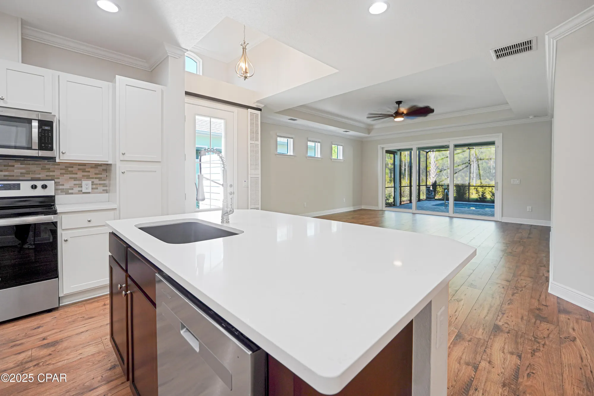 Property Slideshow image 6 of 94 | 9313 cool breeze dr, Panama City Beach, FL, 32413