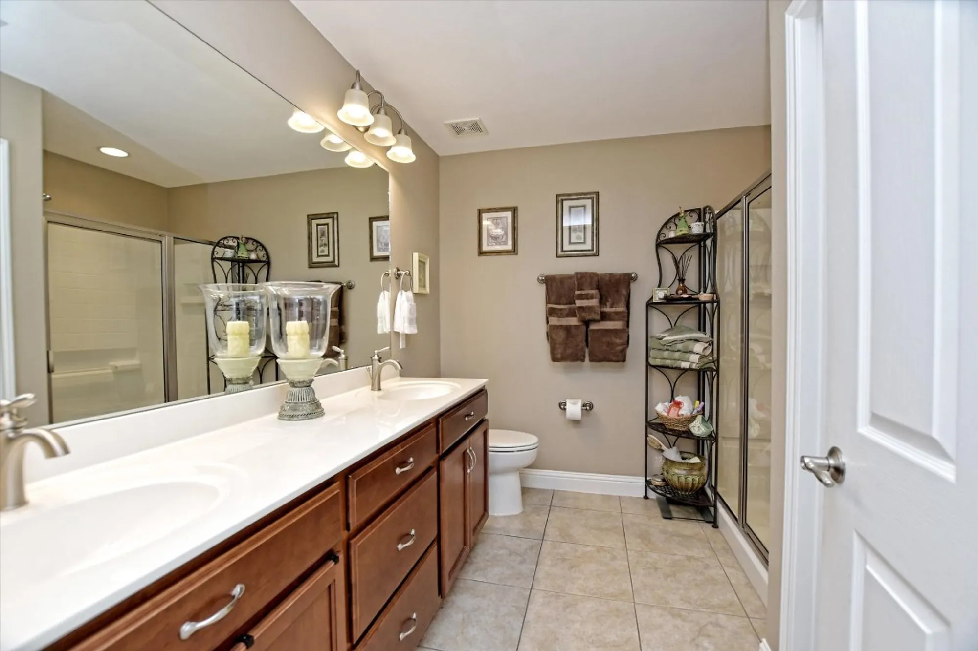 Property Slideshow image 15 of 21 | 103 mud creek cv, Georgetown, TX, 78633