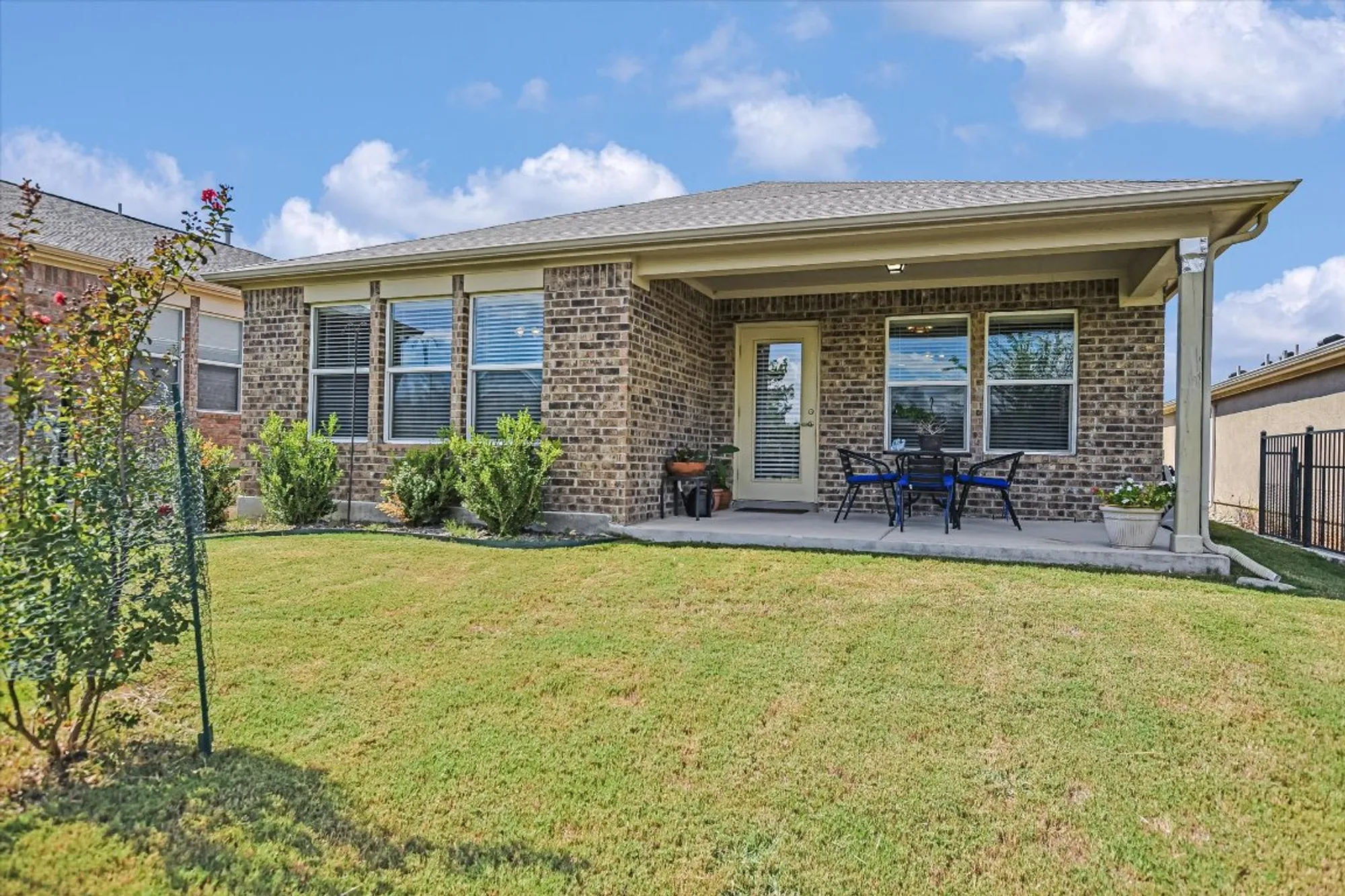 Property Slideshow image 19 of 21 | 103 mud creek cv, Georgetown, TX, 78633