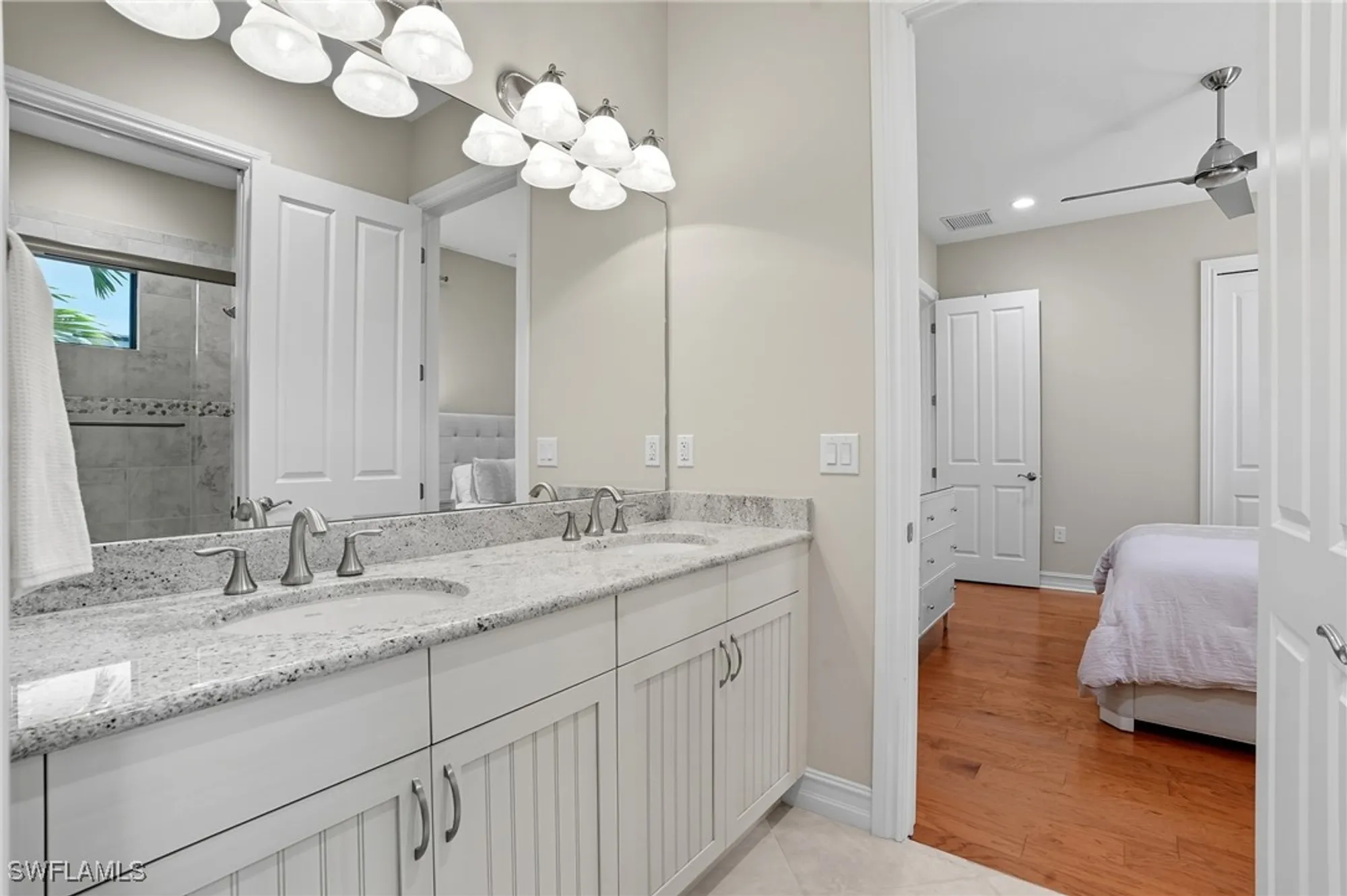 Property Slideshow image 25 of 49 | 6376 costa cir, Naples, FL, 34113