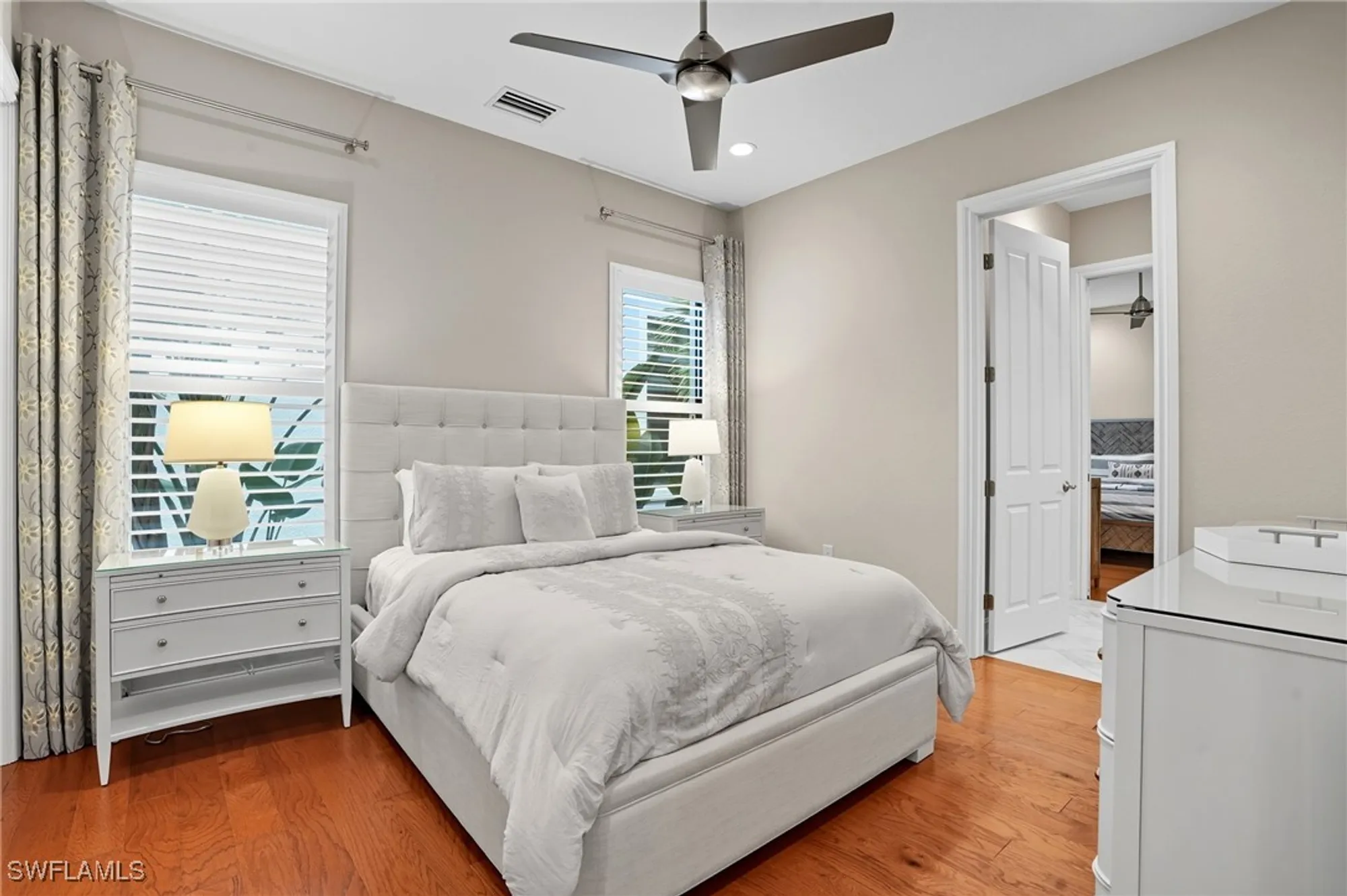 Property Slideshow image 26 of 49 | 6376 costa cir, Naples, FL, 34113