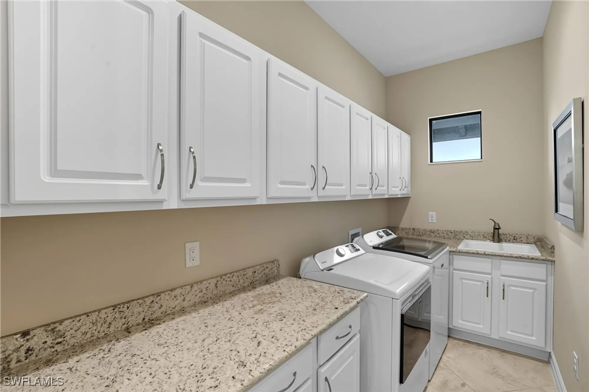 Property Slideshow image 30 of 49 | 6376 costa cir, Naples, FL, 34113