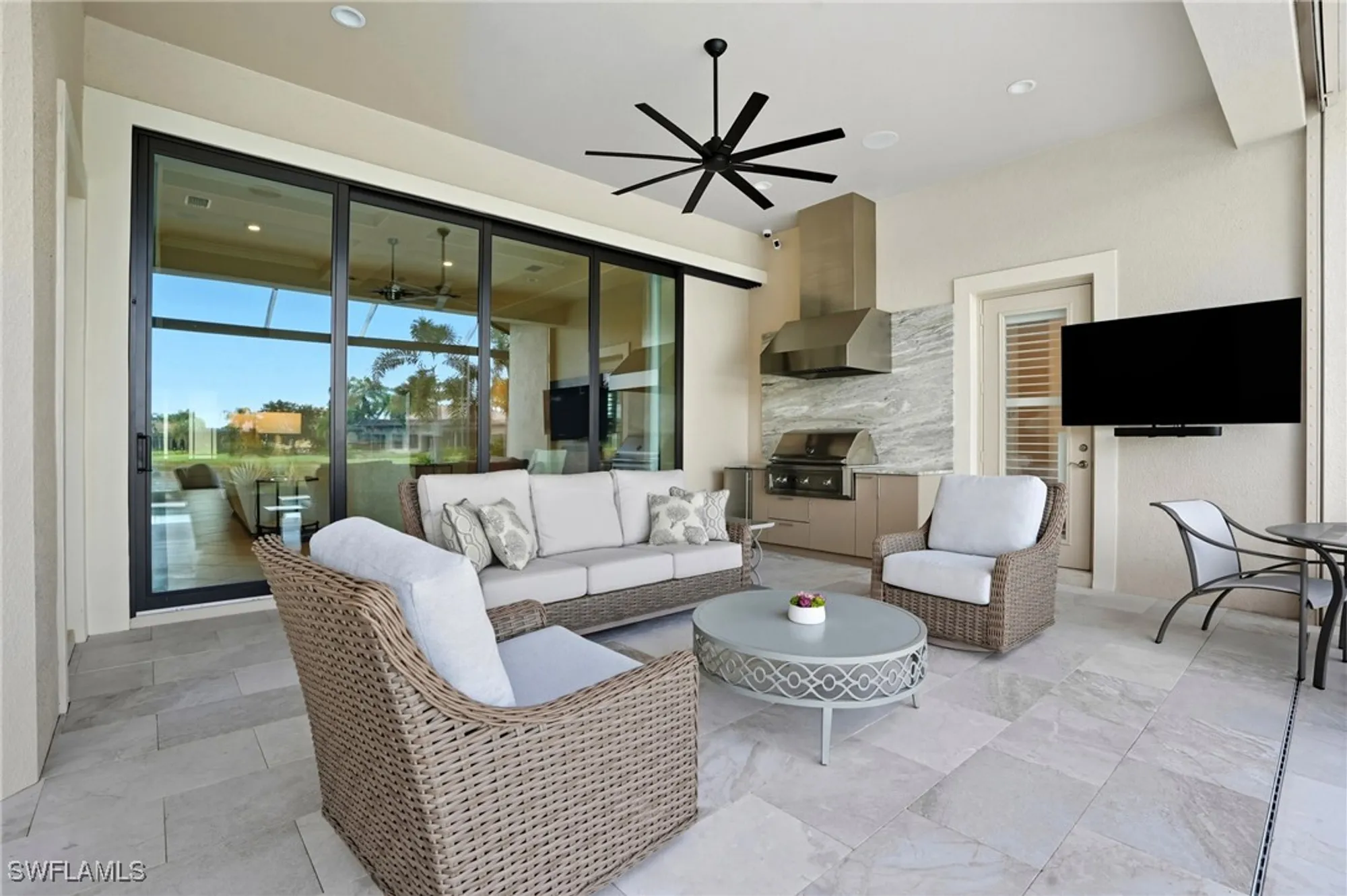 Property Slideshow image 33 of 49 | 6376 costa cir, Naples, FL, 34113