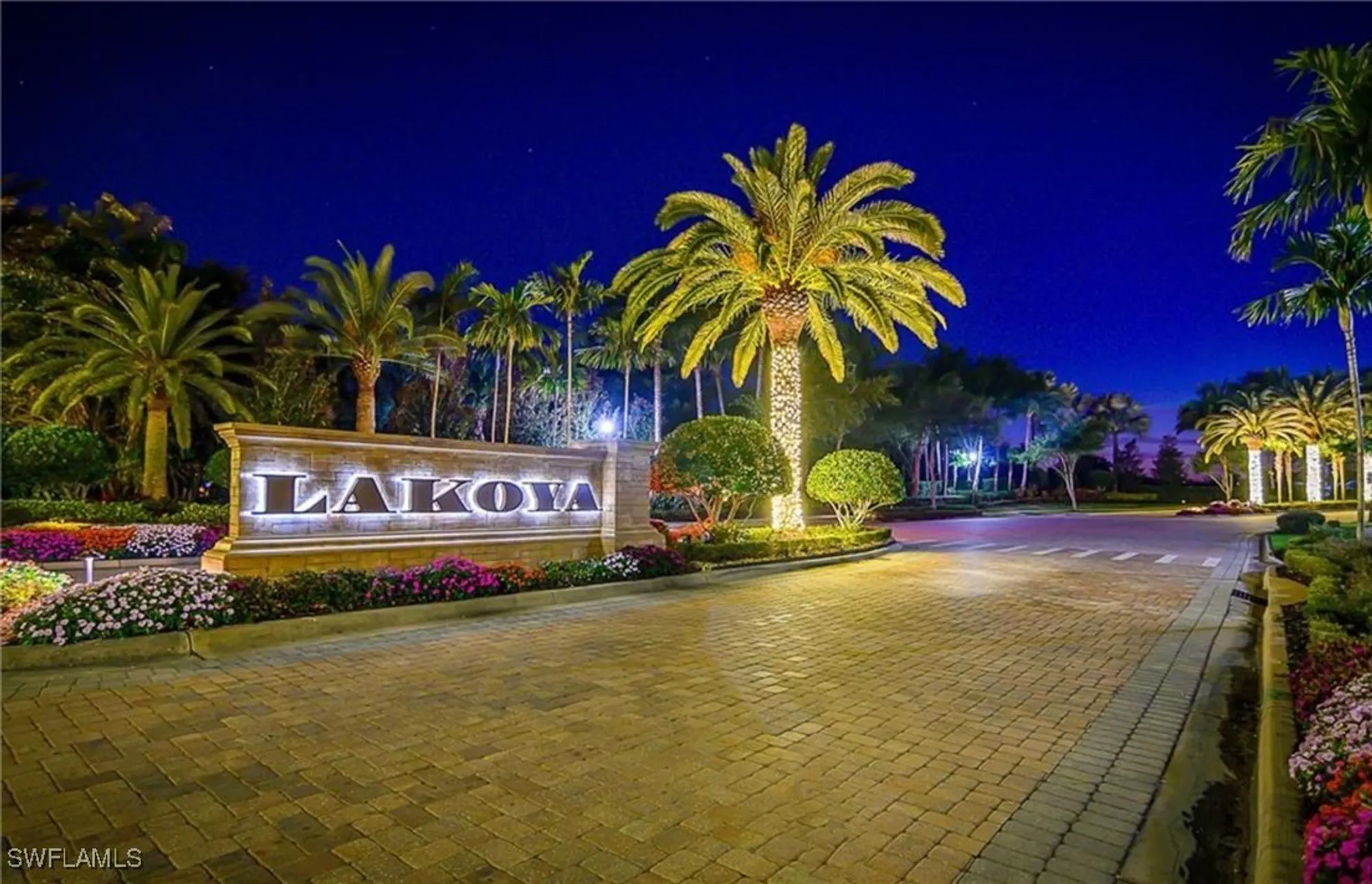 Property Slideshow image 48 of 49 | 6376 costa cir, Naples, FL, 34113