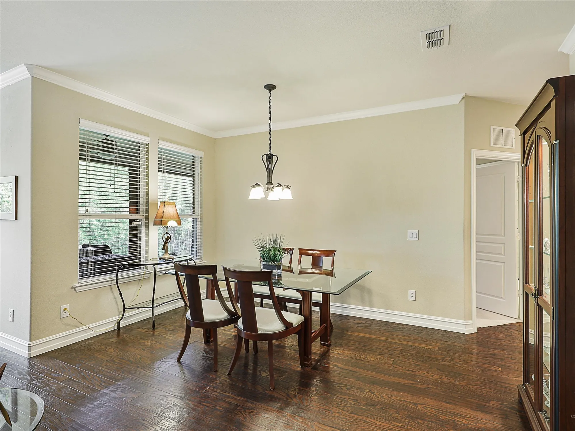 Property Slideshow image 15 of 40 | 6373 cherry hills dr, Frisco, TX, 75036