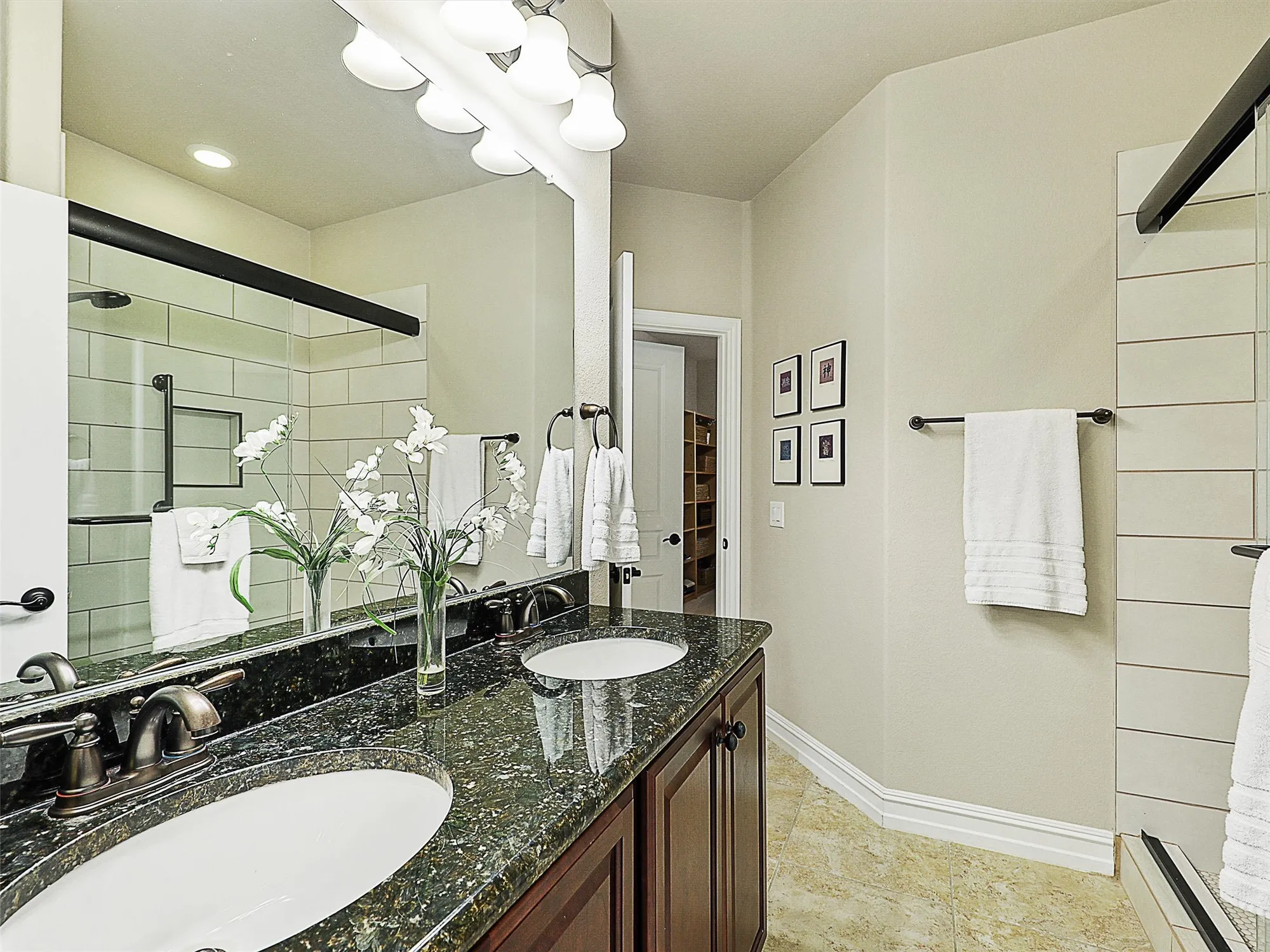 Property Slideshow image 29 of 40 | 6373 cherry hills dr, Frisco, TX, 75036