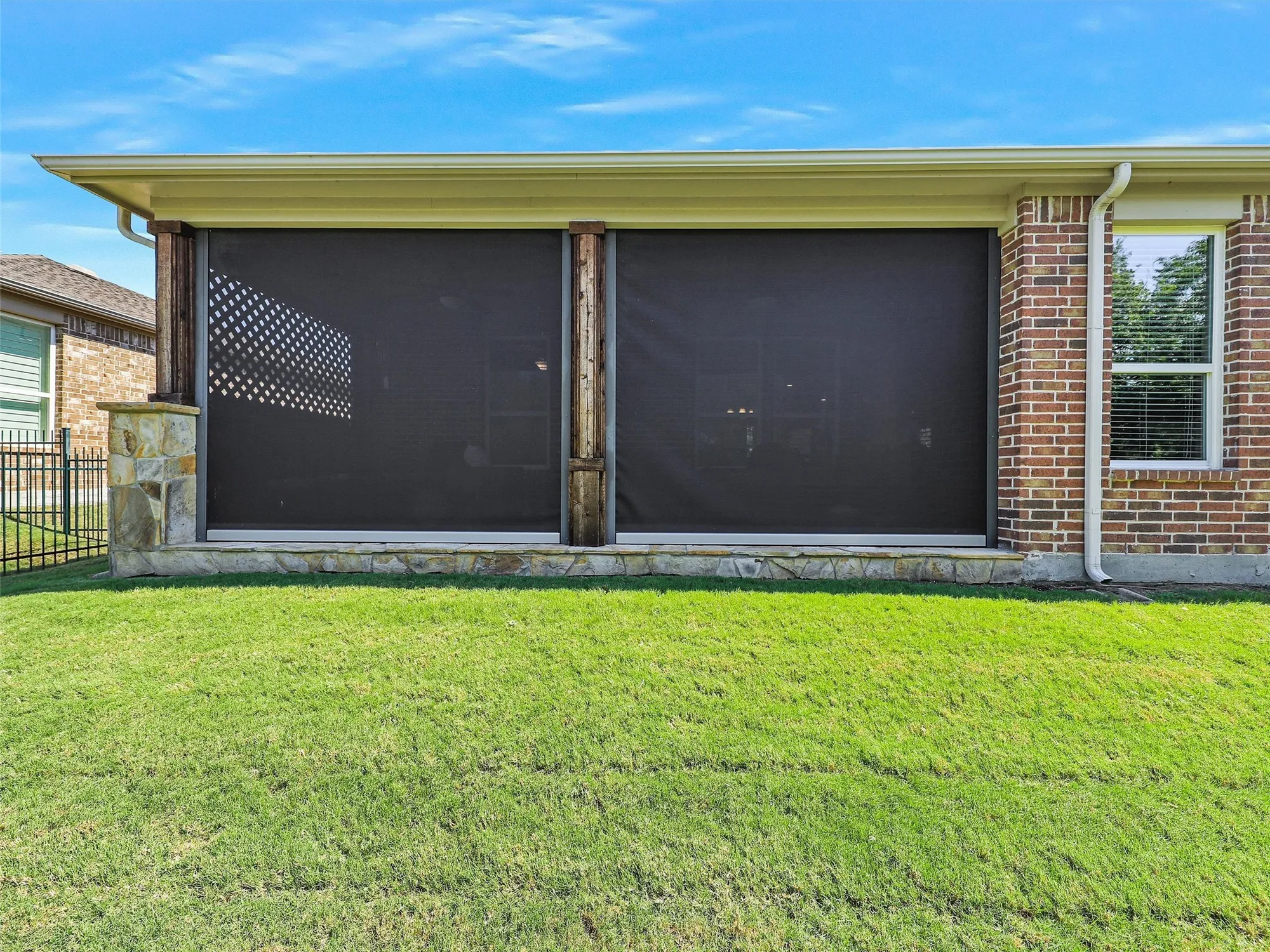 Property Slideshow image 35 of 40 | 6373 cherry hills dr, Frisco, TX, 75036