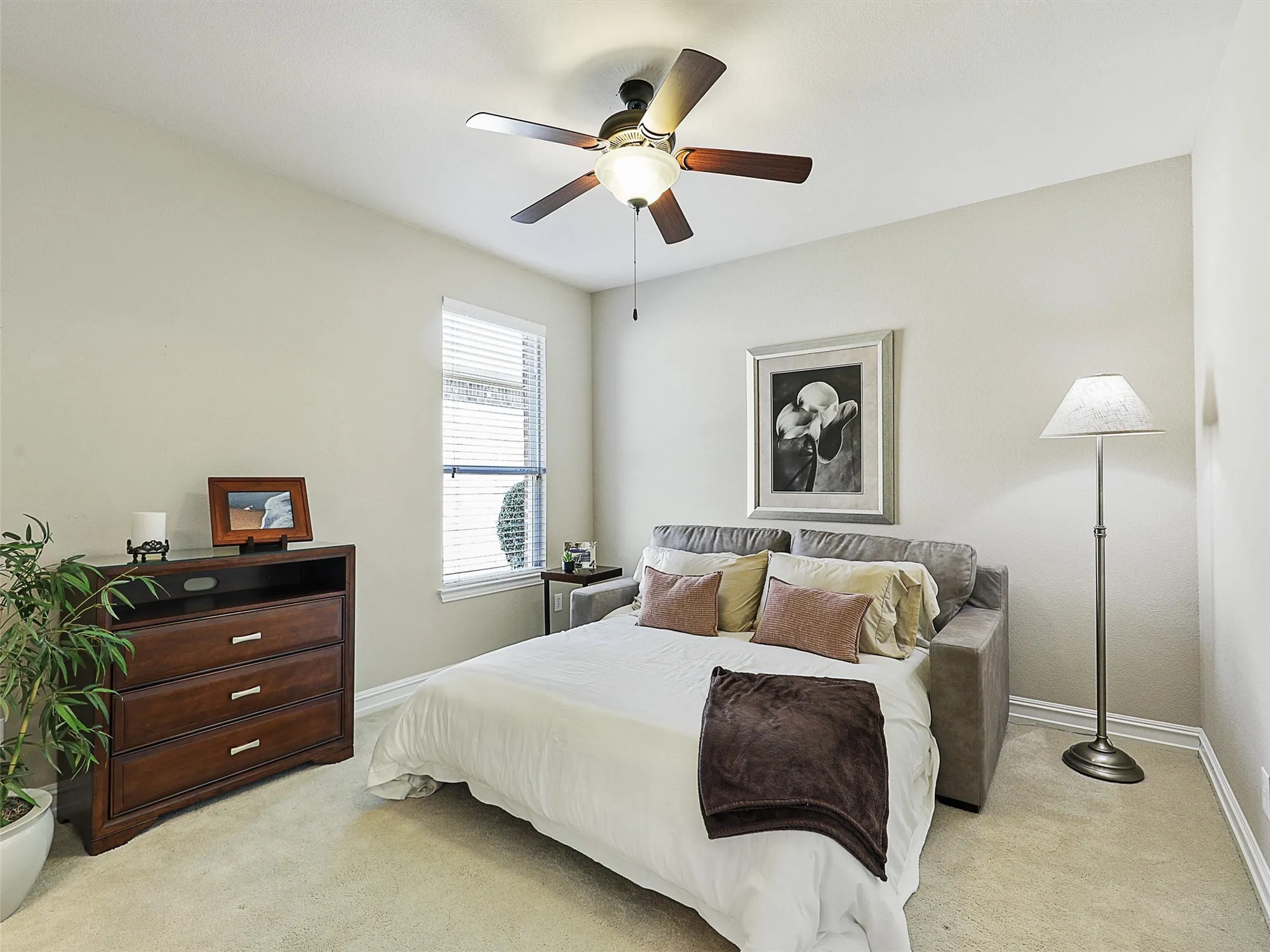 Property Slideshow image 30 of 40 | 6373 cherry hills dr, Frisco, TX, 75036