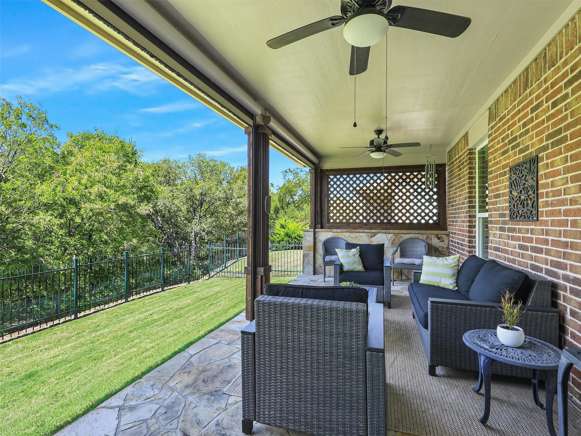 Property Slideshow image 33 of 40 | 6373 cherry hills dr, Frisco, TX, 75036