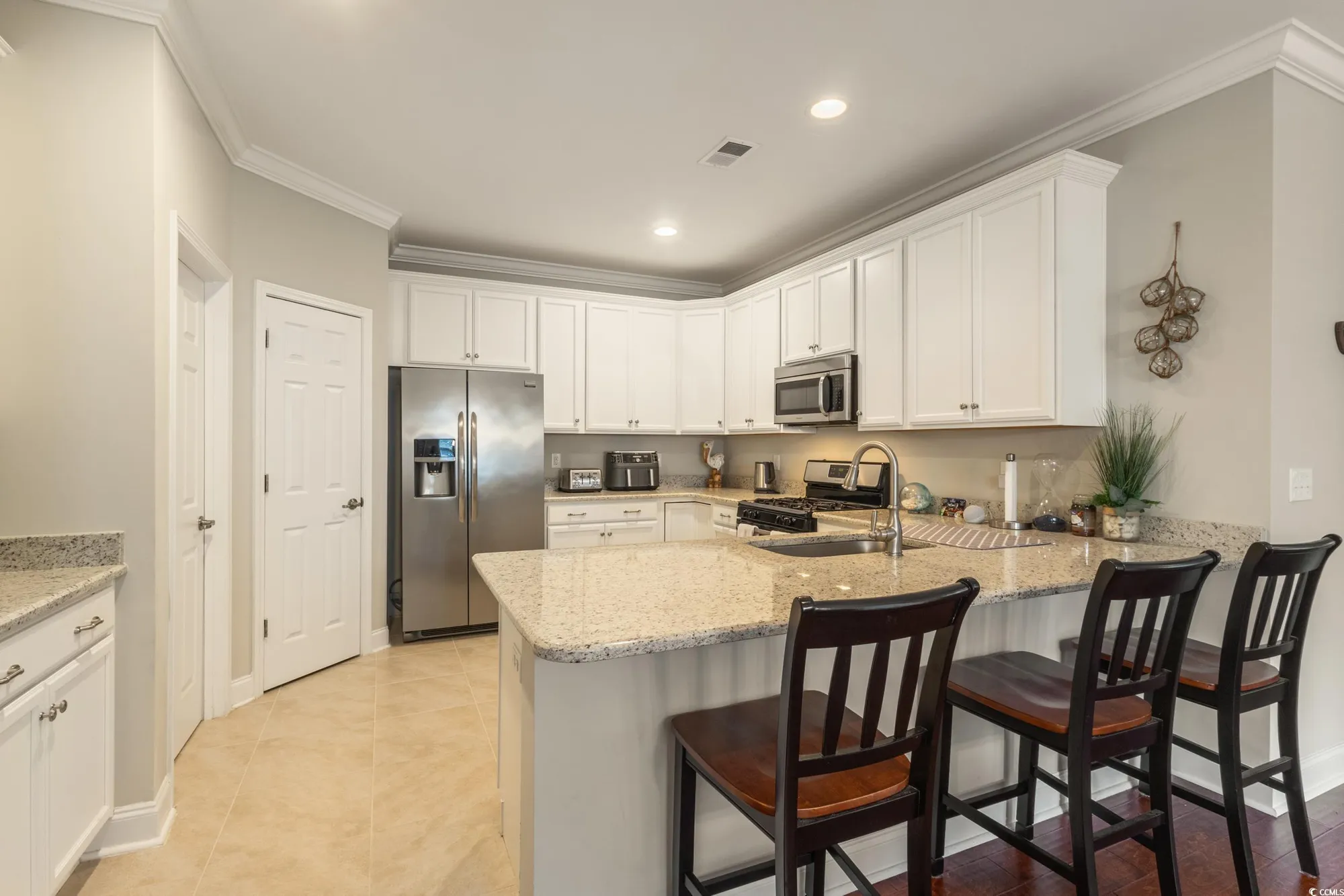 Property Slideshow image 11 of 40 | 482 botany loop # 155, Murrells Inlet, SC, 29576