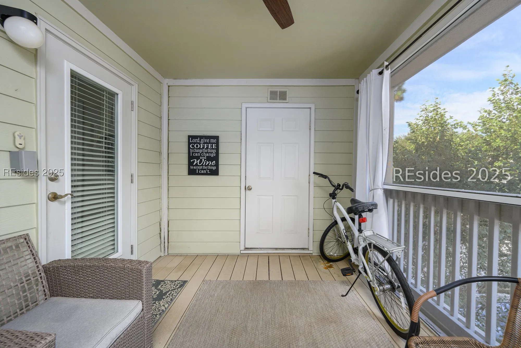 Property Slideshow image 23 of 34 | 380 marshland rd f31, Hilton Head Island, SC, 29926