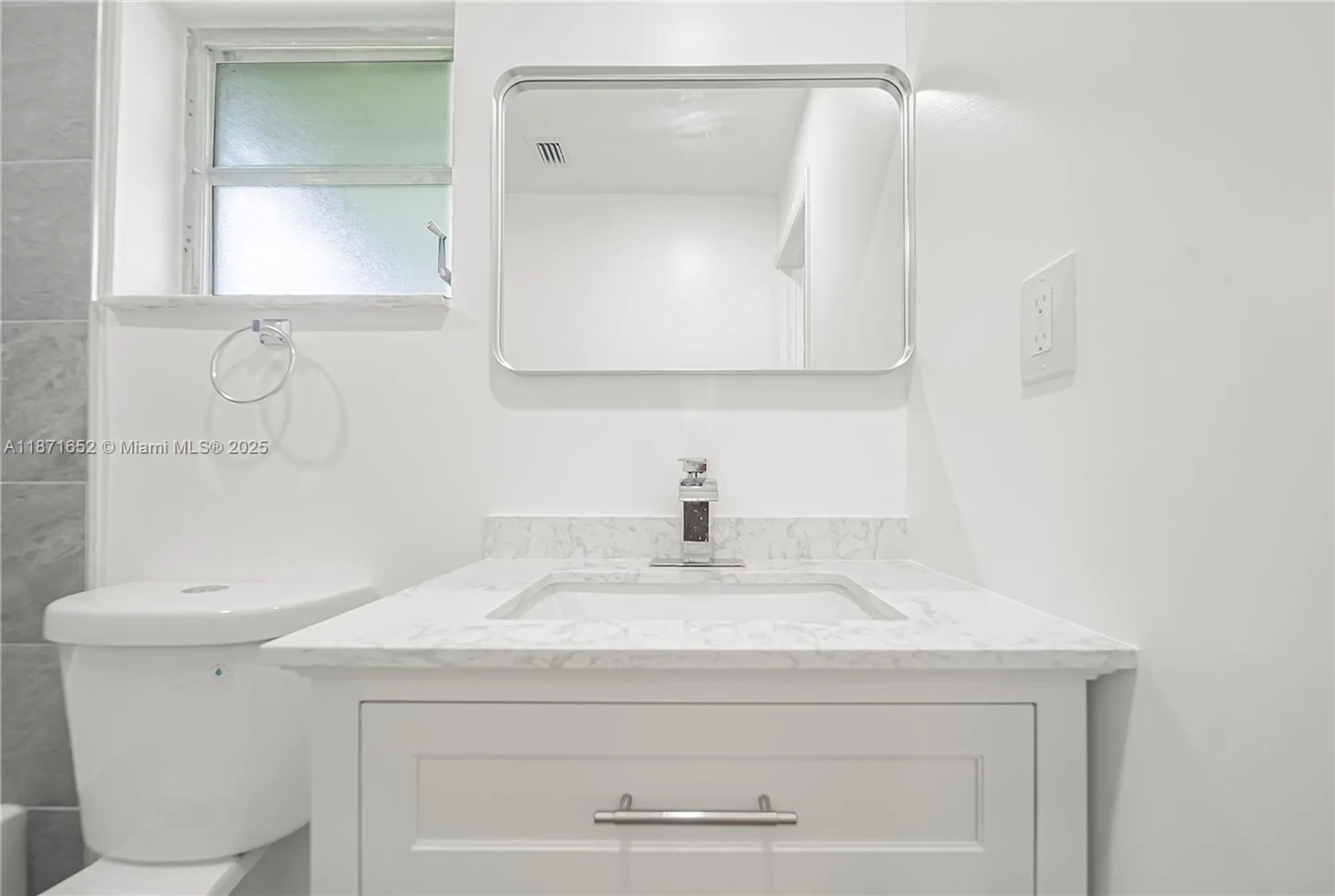 Property Slideshow image 27 of 46 | 2106 alfred dr, Boynton Beach, FL, 33426