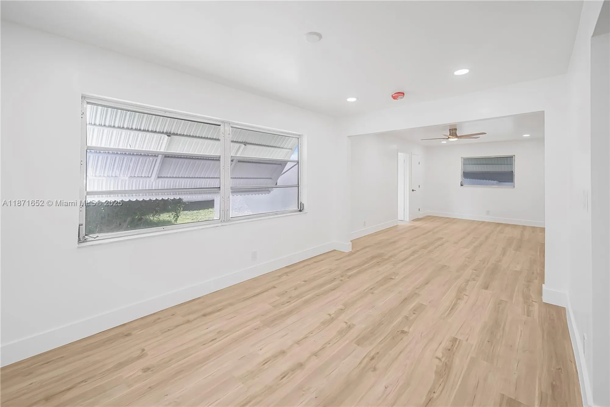 Property Slideshow image 20 of 46 | 2106 alfred dr, Boynton Beach, FL, 33426