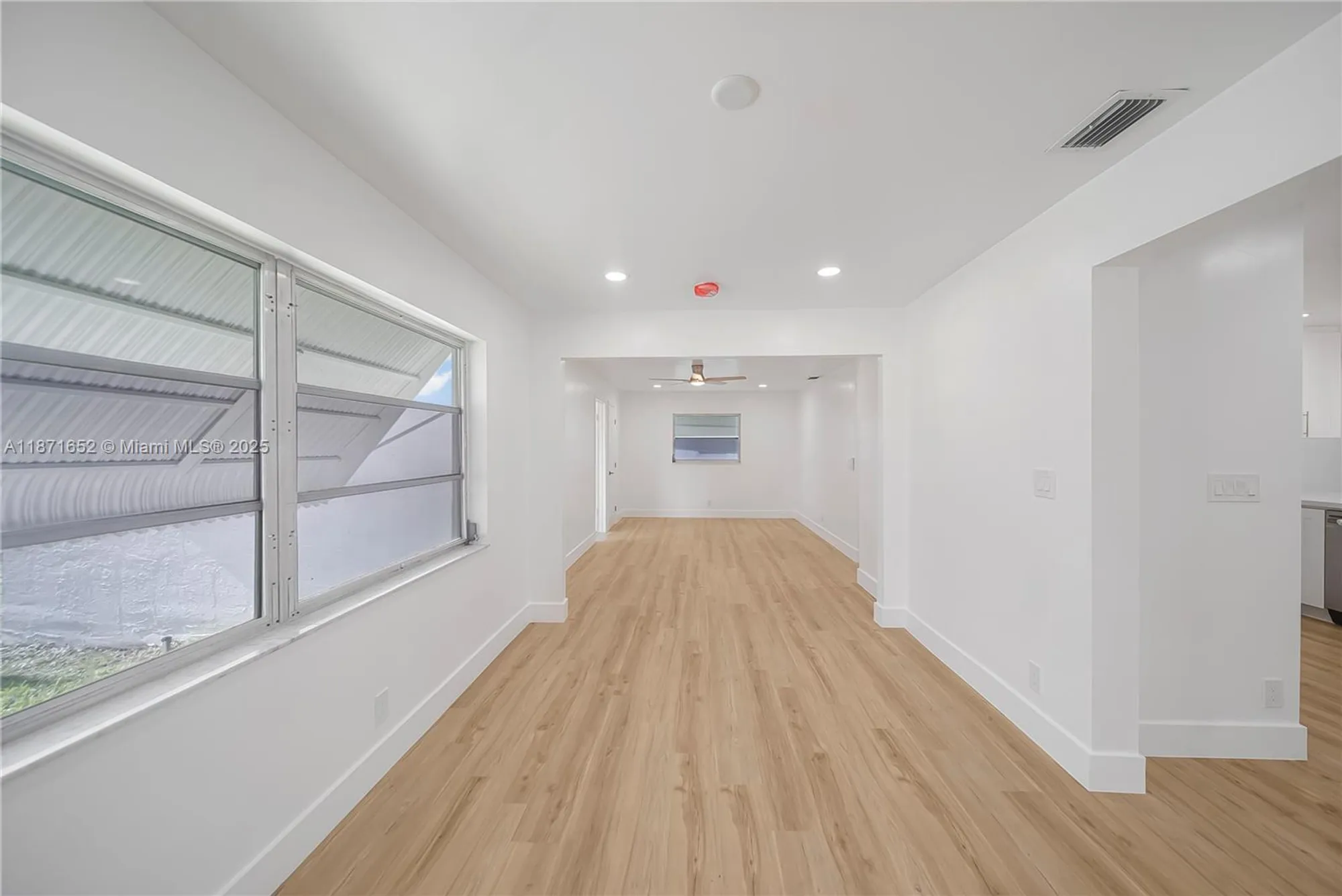 Property Slideshow image 22 of 46 | 2106 alfred dr, Boynton Beach, FL, 33426