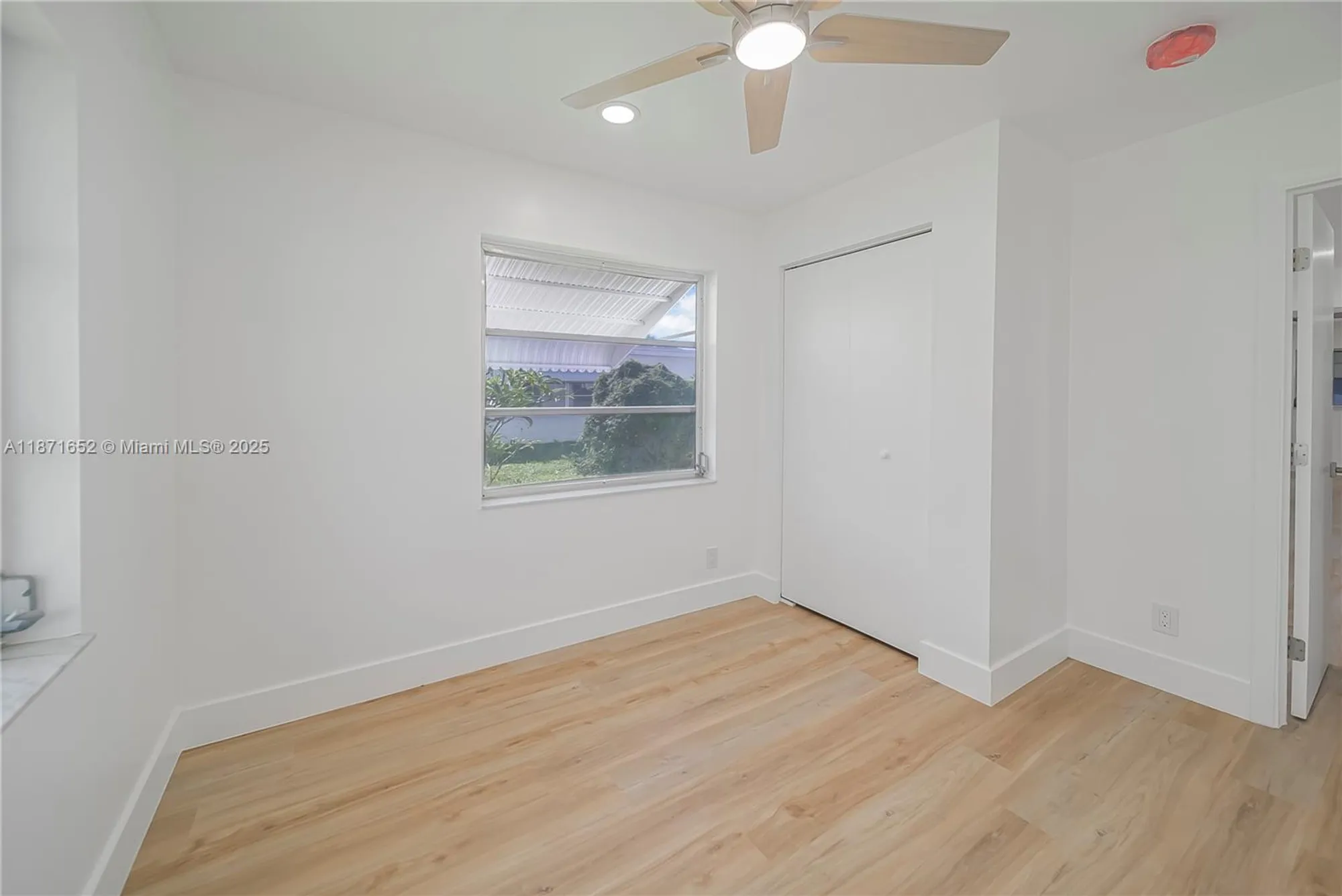 Property Slideshow image 36 of 46 | 2106 alfred dr, Boynton Beach, FL, 33426