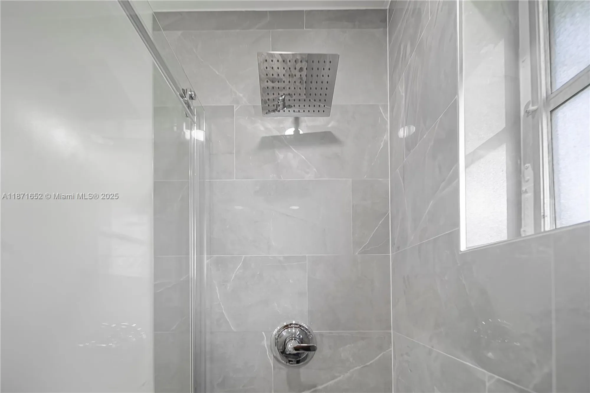 Property Slideshow image 31 of 46 | 2106 alfred dr, Boynton Beach, FL, 33426