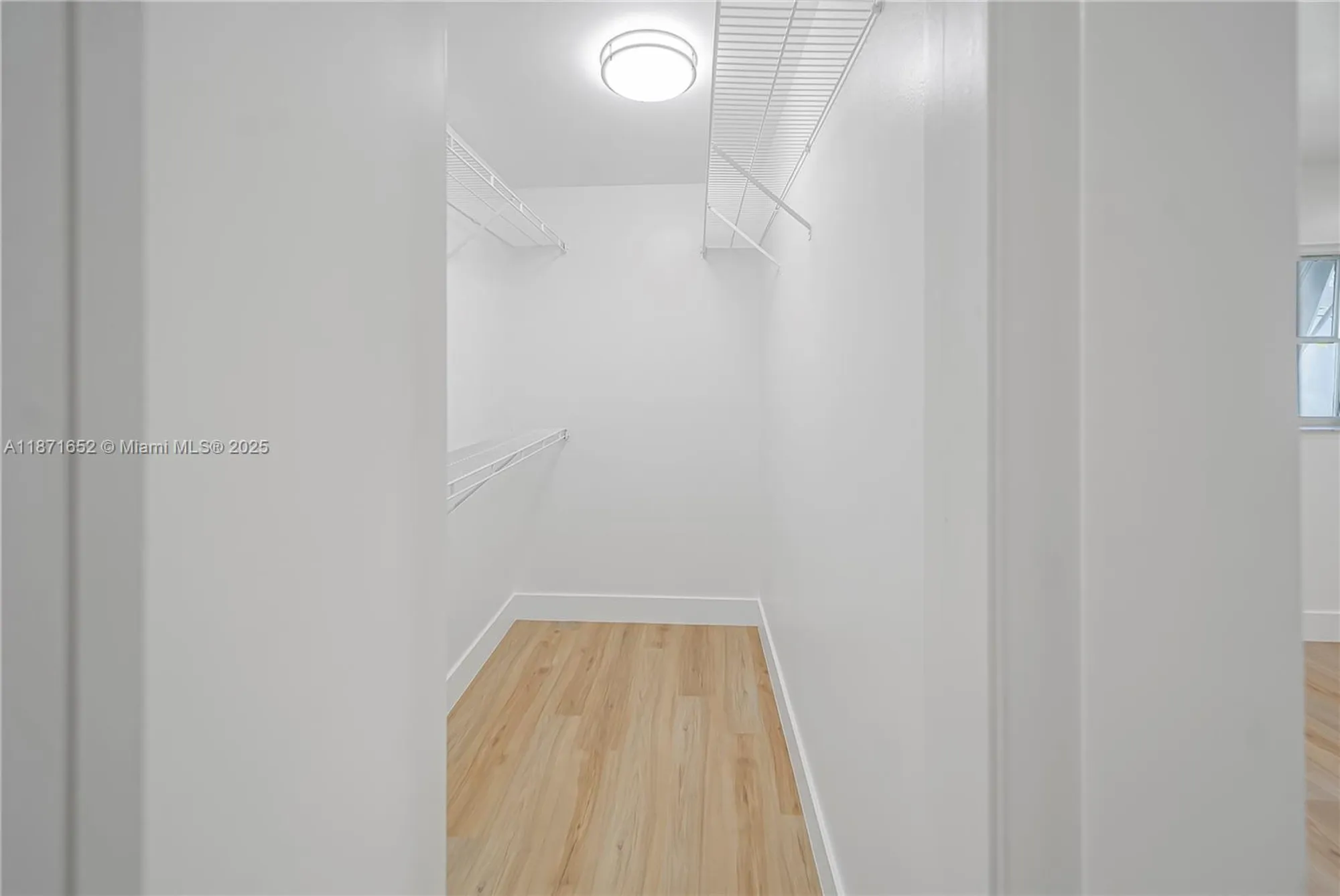 Property Slideshow image 32 of 46 | 2106 alfred dr, Boynton Beach, FL, 33426