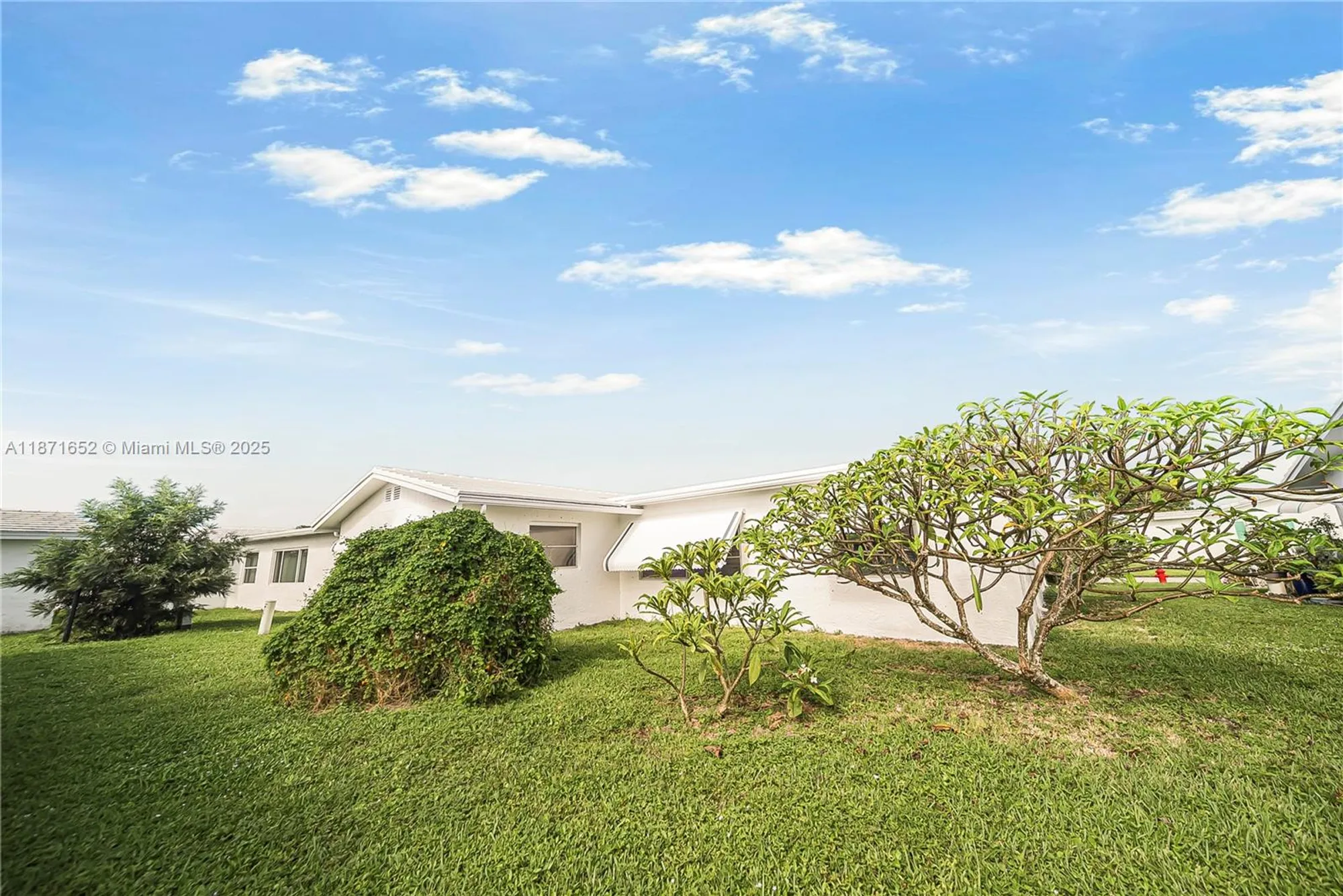 Property Slideshow image 44 of 46 | 2106 alfred dr, Boynton Beach, FL, 33426