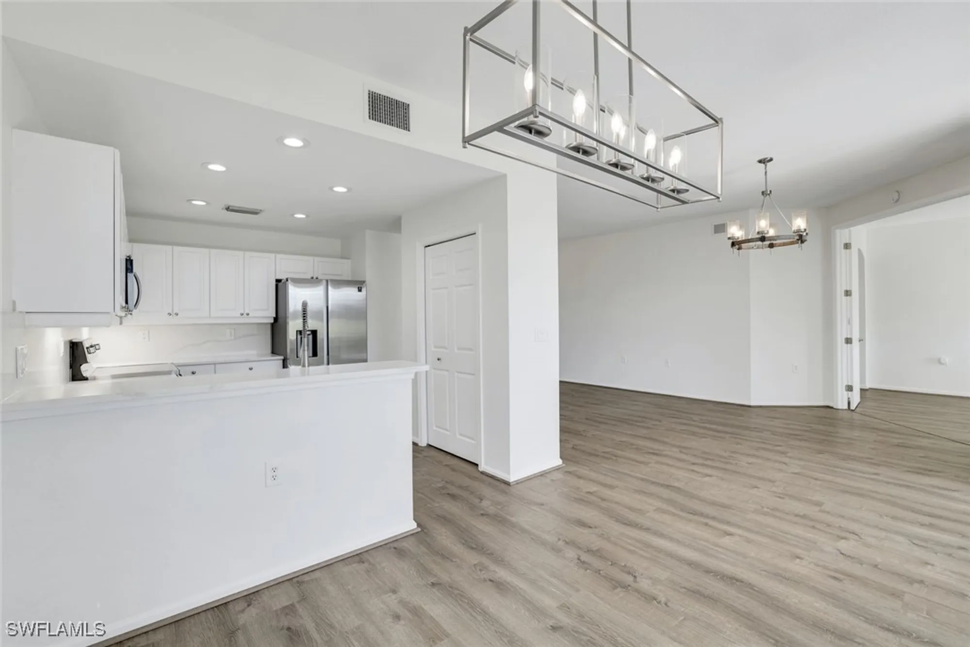 Property Slideshow image 12 of 31 | 6875 ascot dr # 6, Naples, FL, 34113