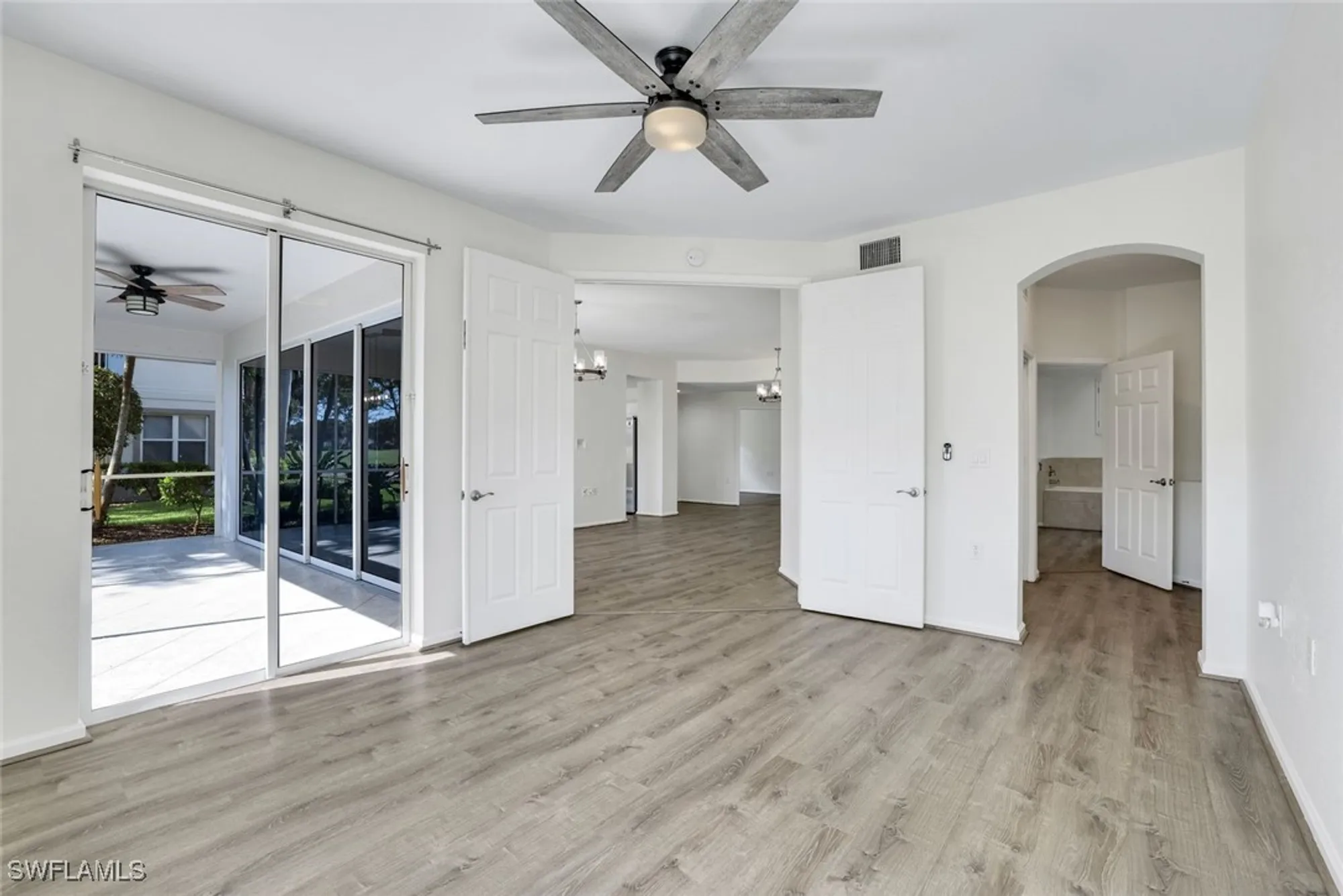 Property Slideshow image 13 of 31 | 6875 ascot dr # 6, Naples, FL, 34113