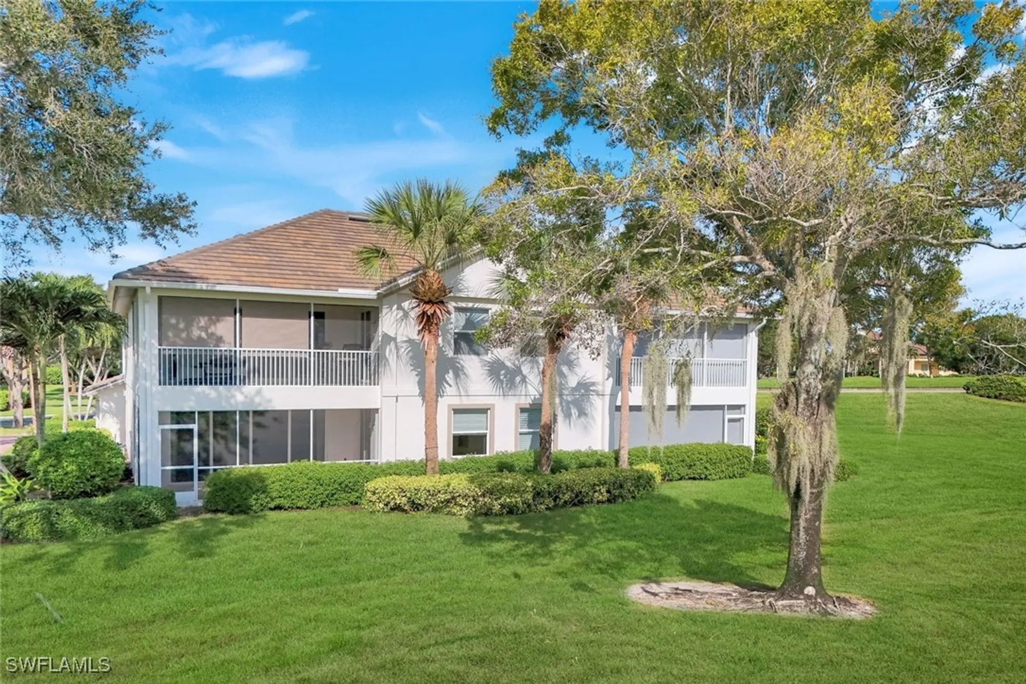 Property Slideshow image 27 of 31 | 6875 ascot dr # 6, Naples, FL, 34113