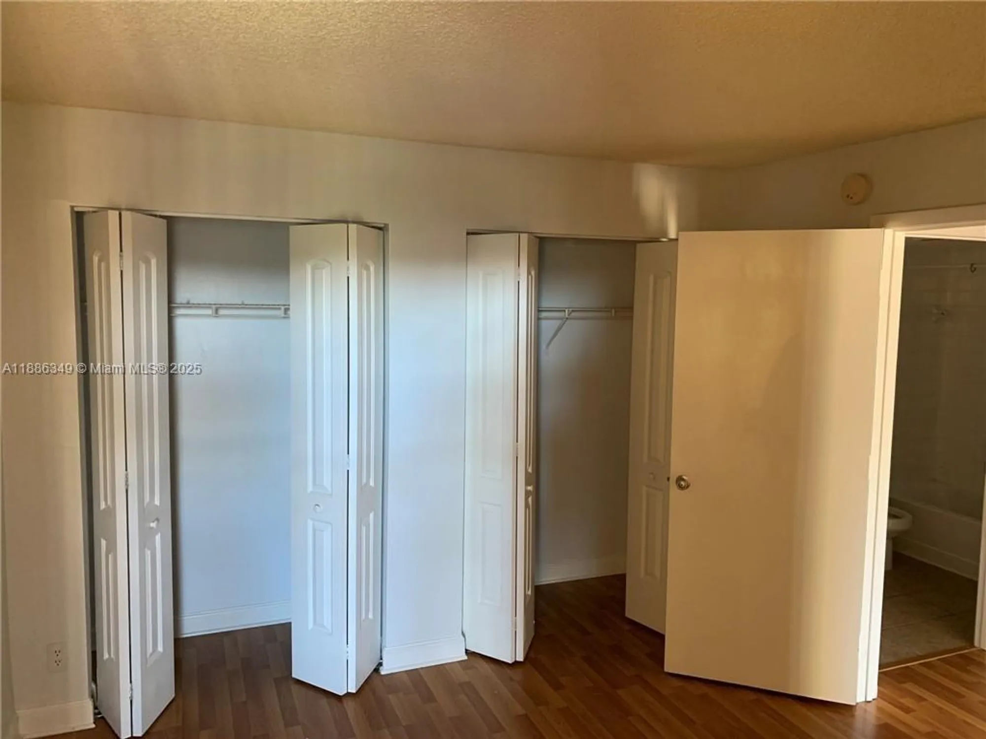 Property Slideshow image 9 of 11 | 7650 westwood dr apt 519, Tamarac, FL, 33321