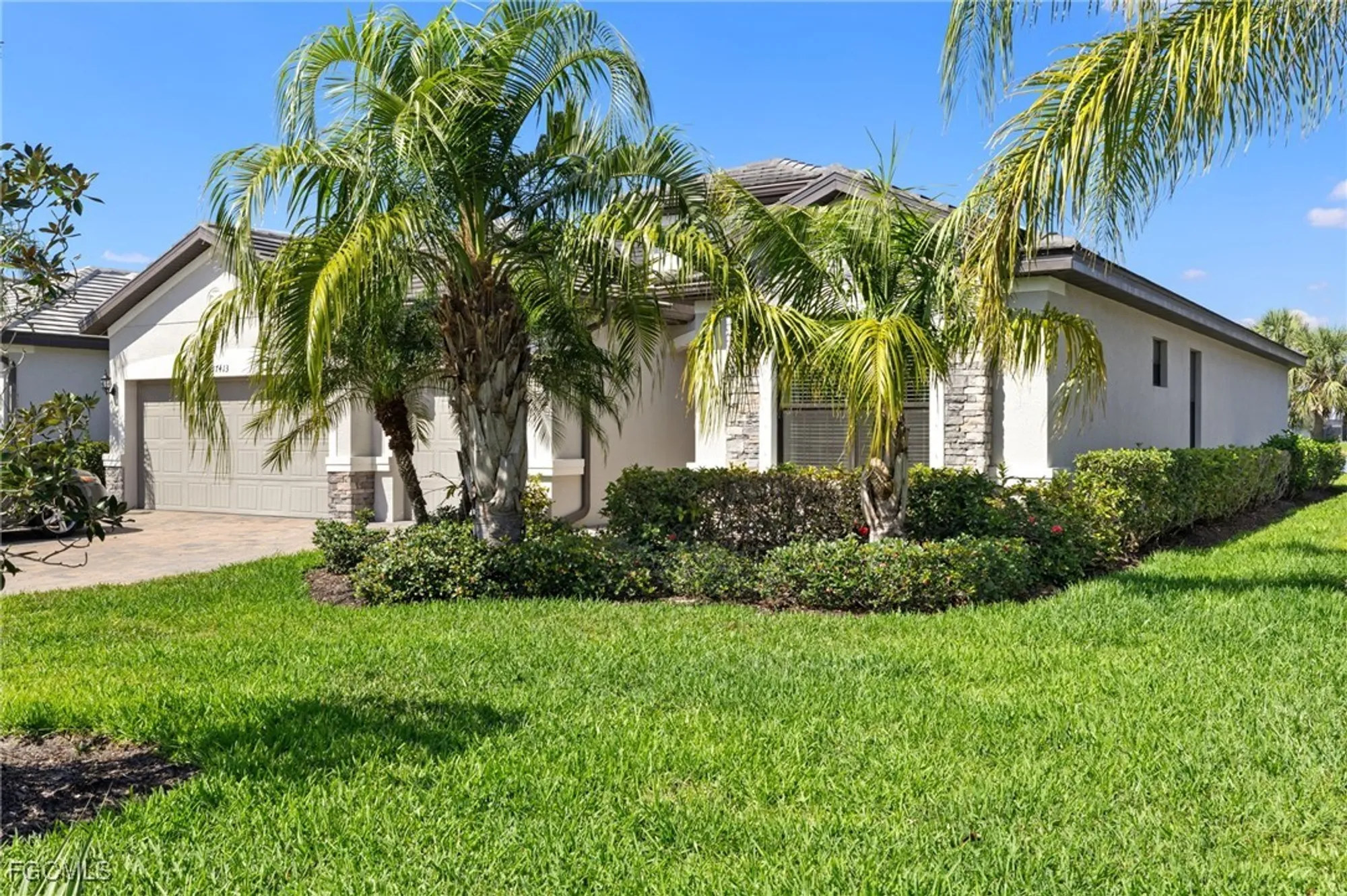 Property Slideshow image 33 of 40 | 17413 newberry ln, Estero, FL, 33928