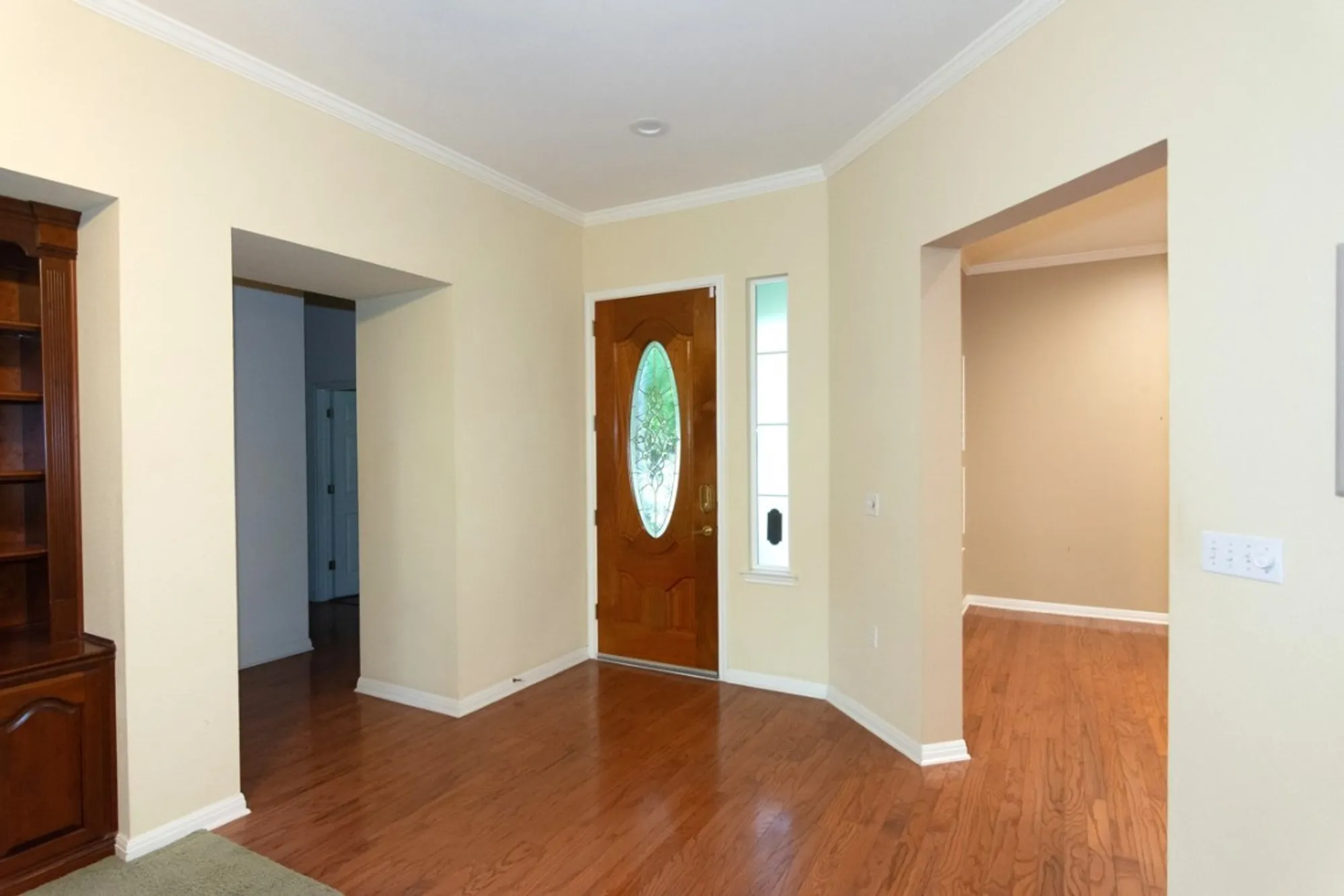 Property Slideshow image 6 of 32 | 102 harness ln, Georgetown, TX, 78633