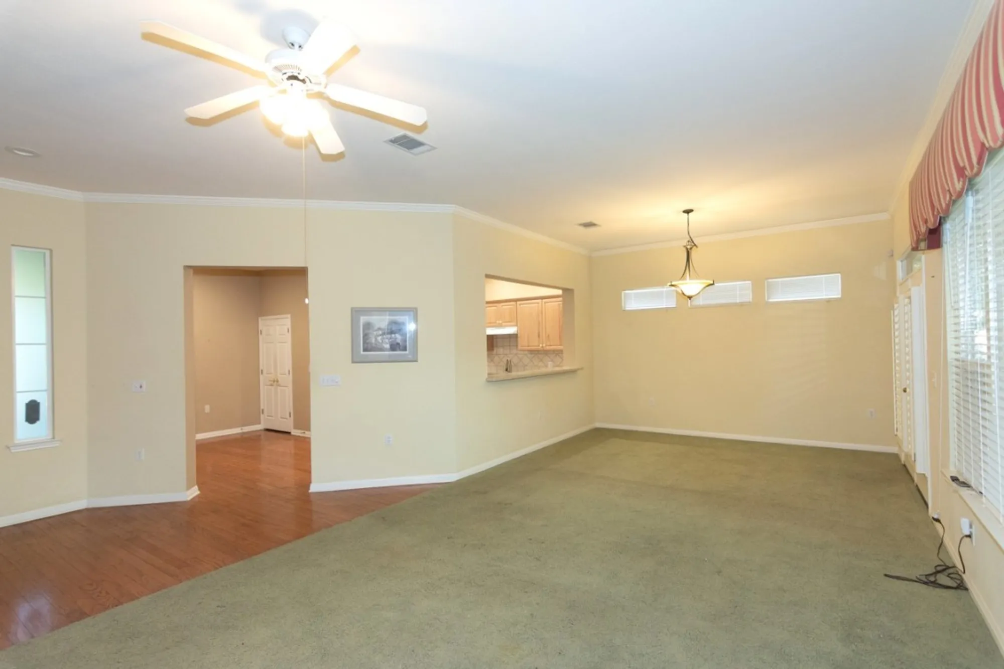 Property Slideshow image 9 of 32 | 102 harness ln, Georgetown, TX, 78633