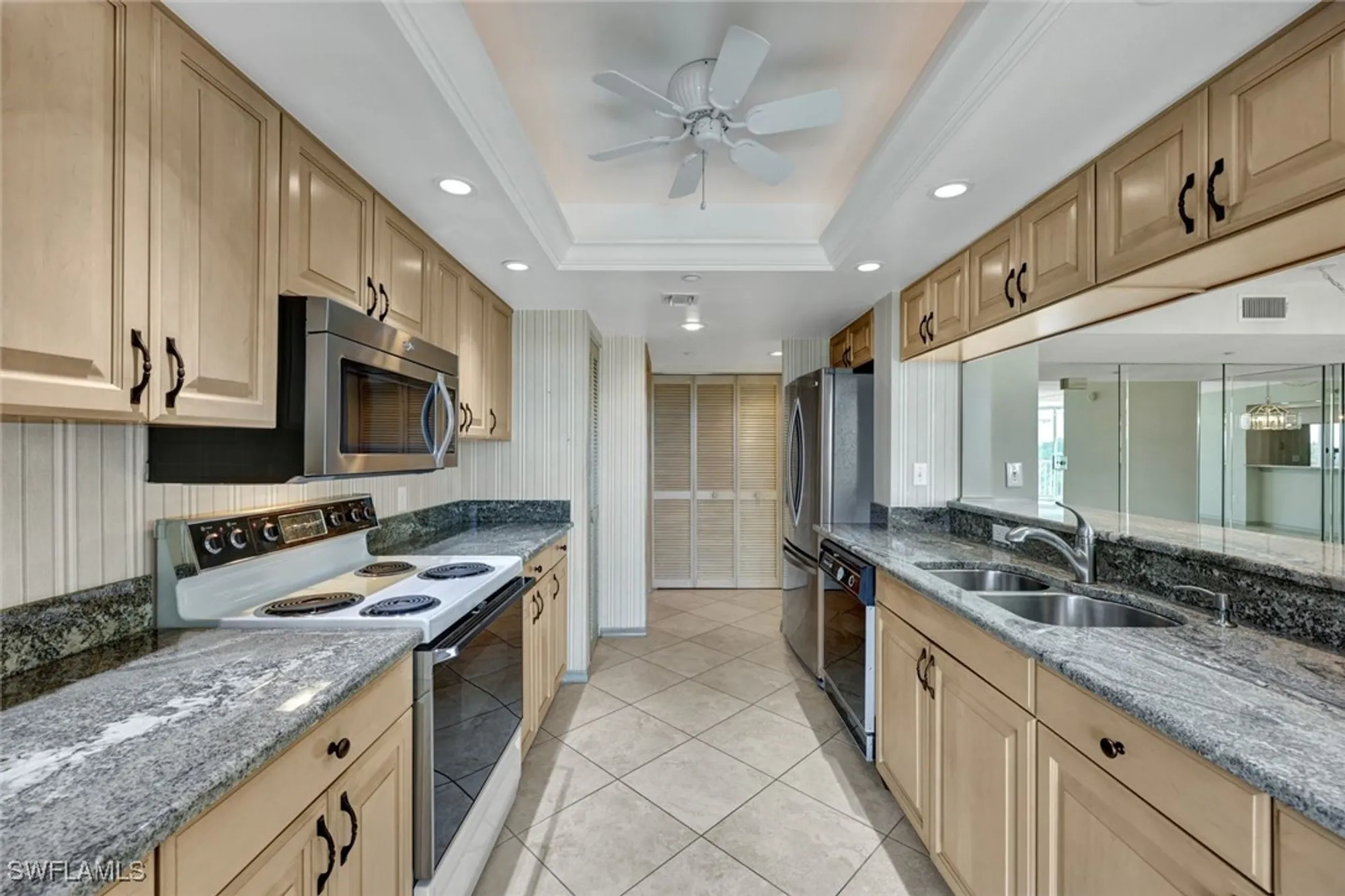 Property Slideshow image 10 of 29 | 6101 pelican bay blvd 201, Naples, FL, 34108