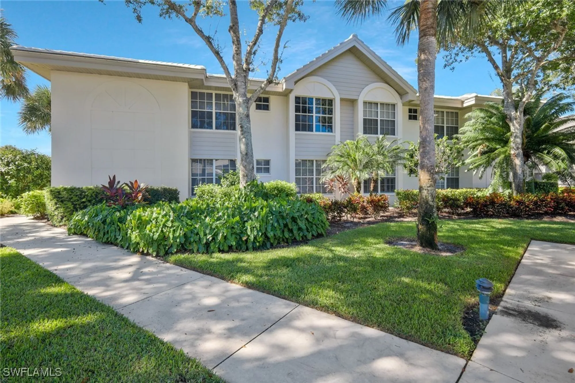 Property Slideshow image 29 of 31 | 4121 lake forest dr 711, Bonita Springs, FL, 34134