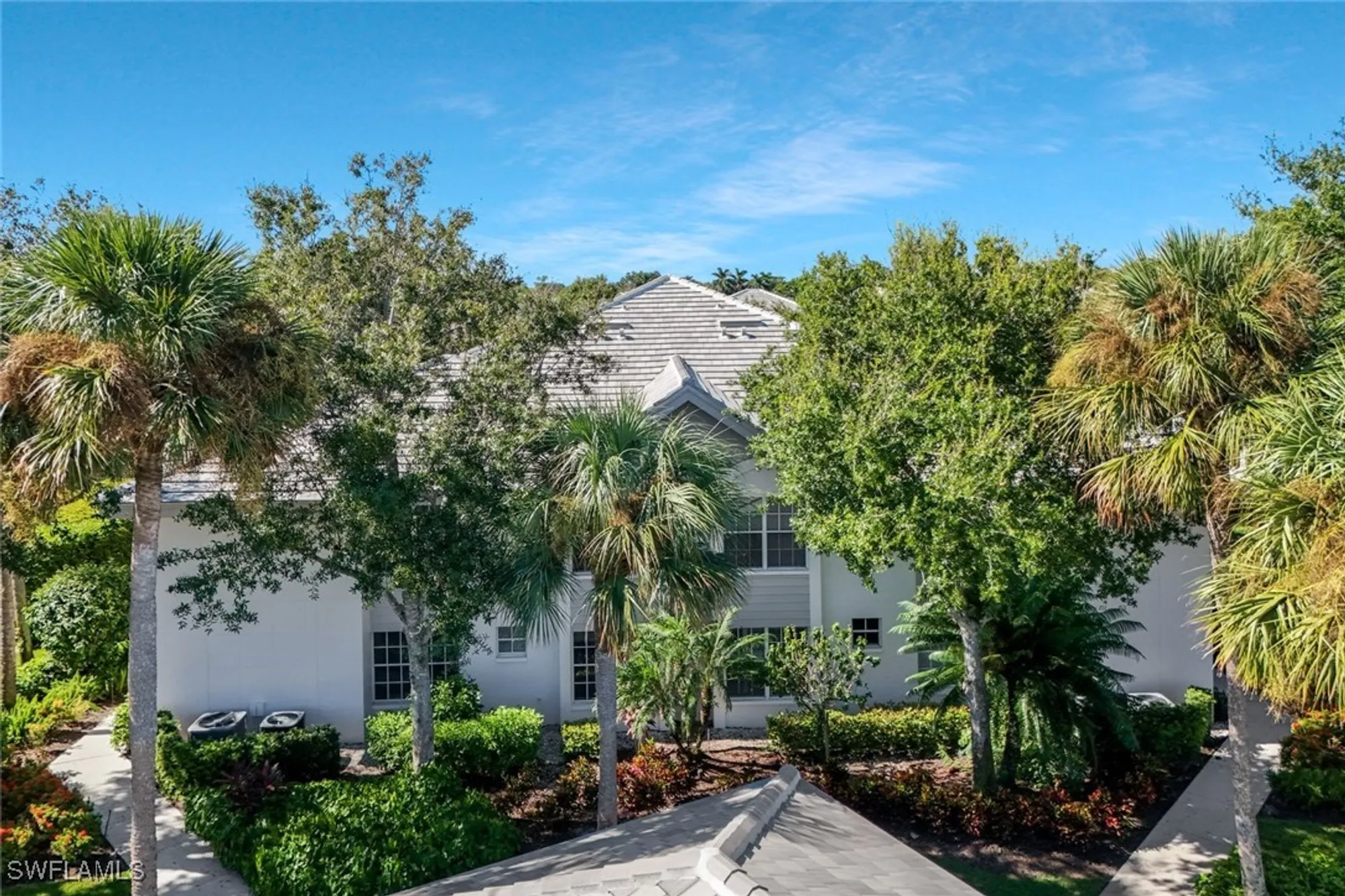 Property Slideshow image 3 of 31 | 4121 lake forest dr 711, Bonita Springs, FL, 34134