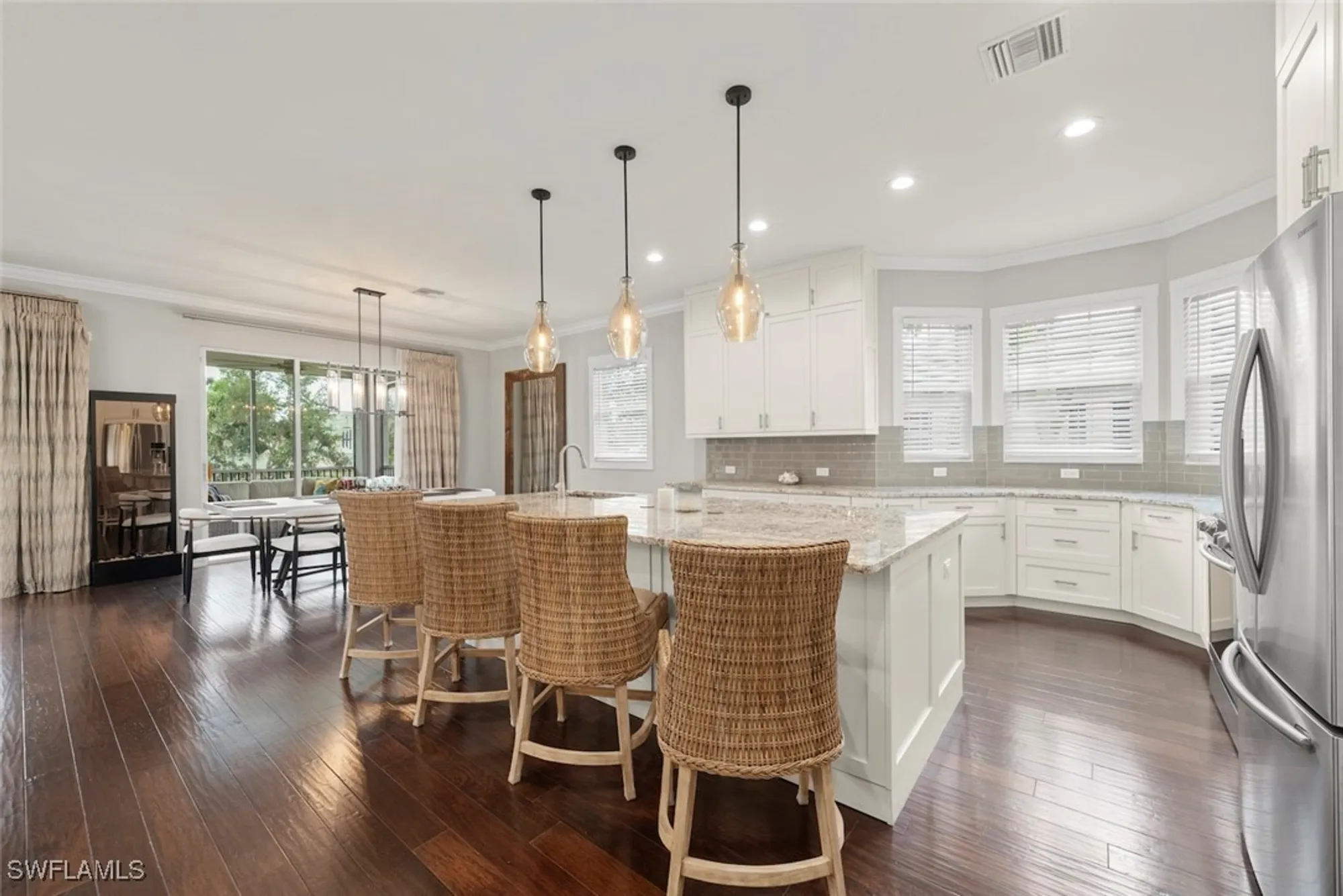 Property Slideshow image 2 of 39 | 646 vintage reserve cir # 4d, Naples, FL, 34119