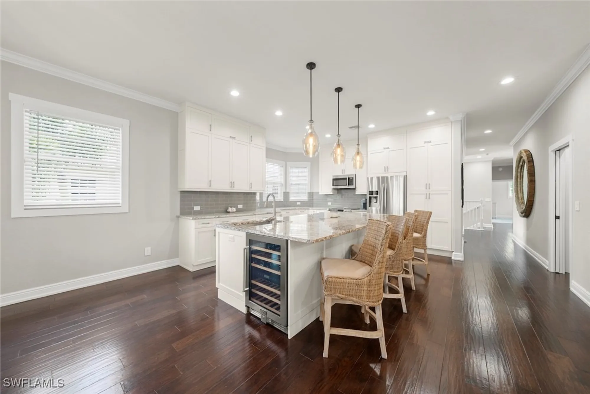 Property Slideshow image 3 of 39 | 646 vintage reserve cir # 4d, Naples, FL, 34119